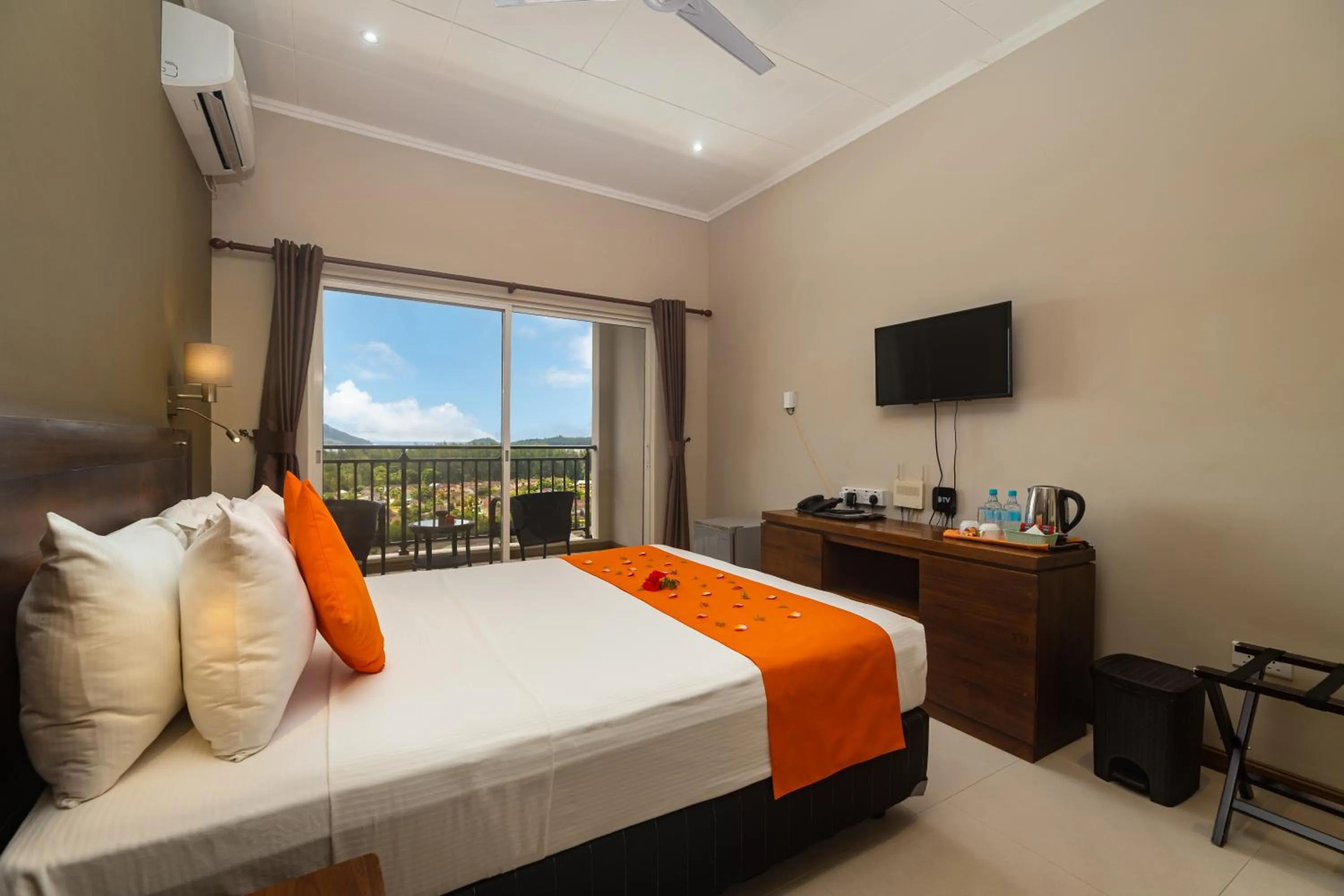 Bed in The Ridge Residence