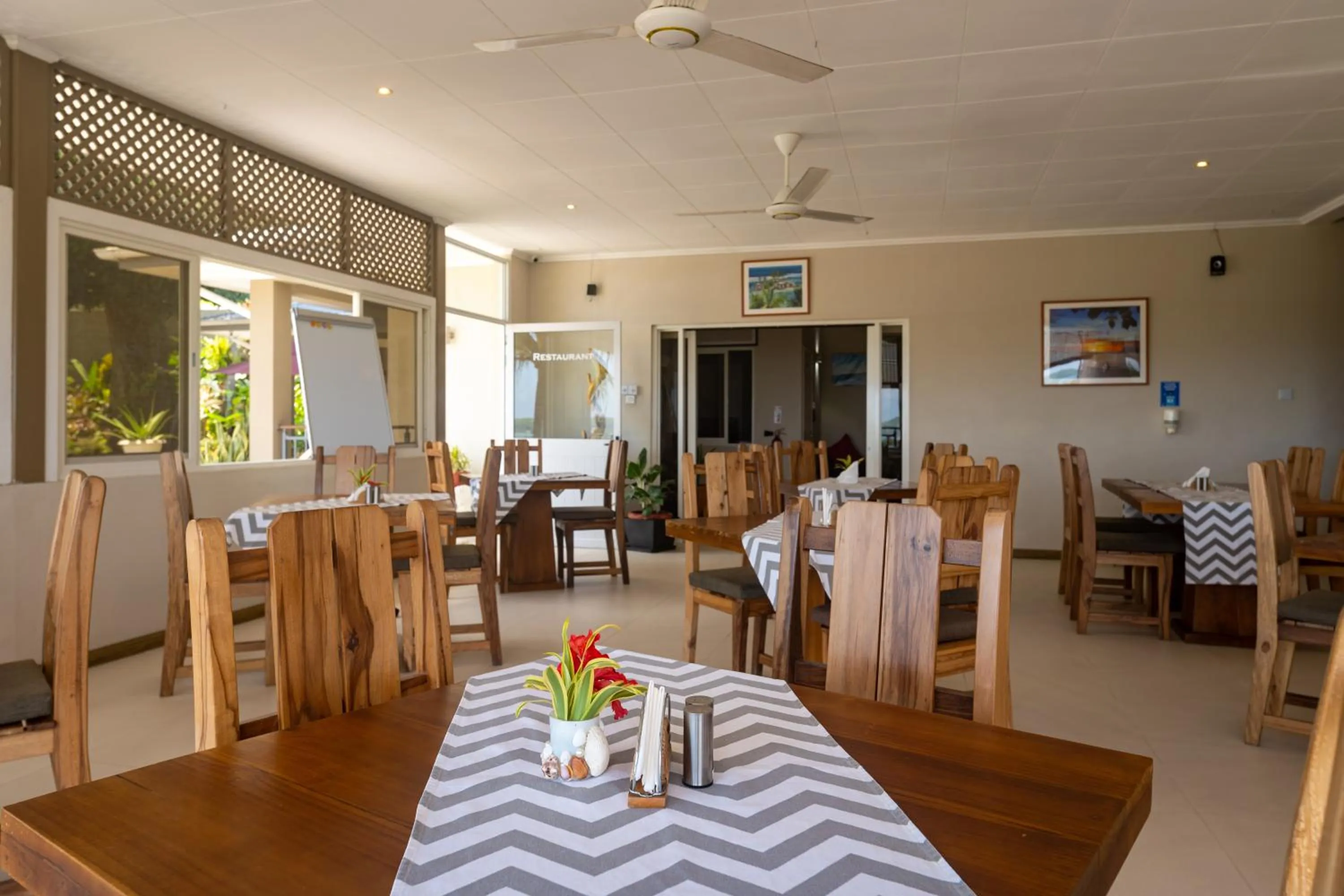 Restaurant/places to eat in The Ridge Residence