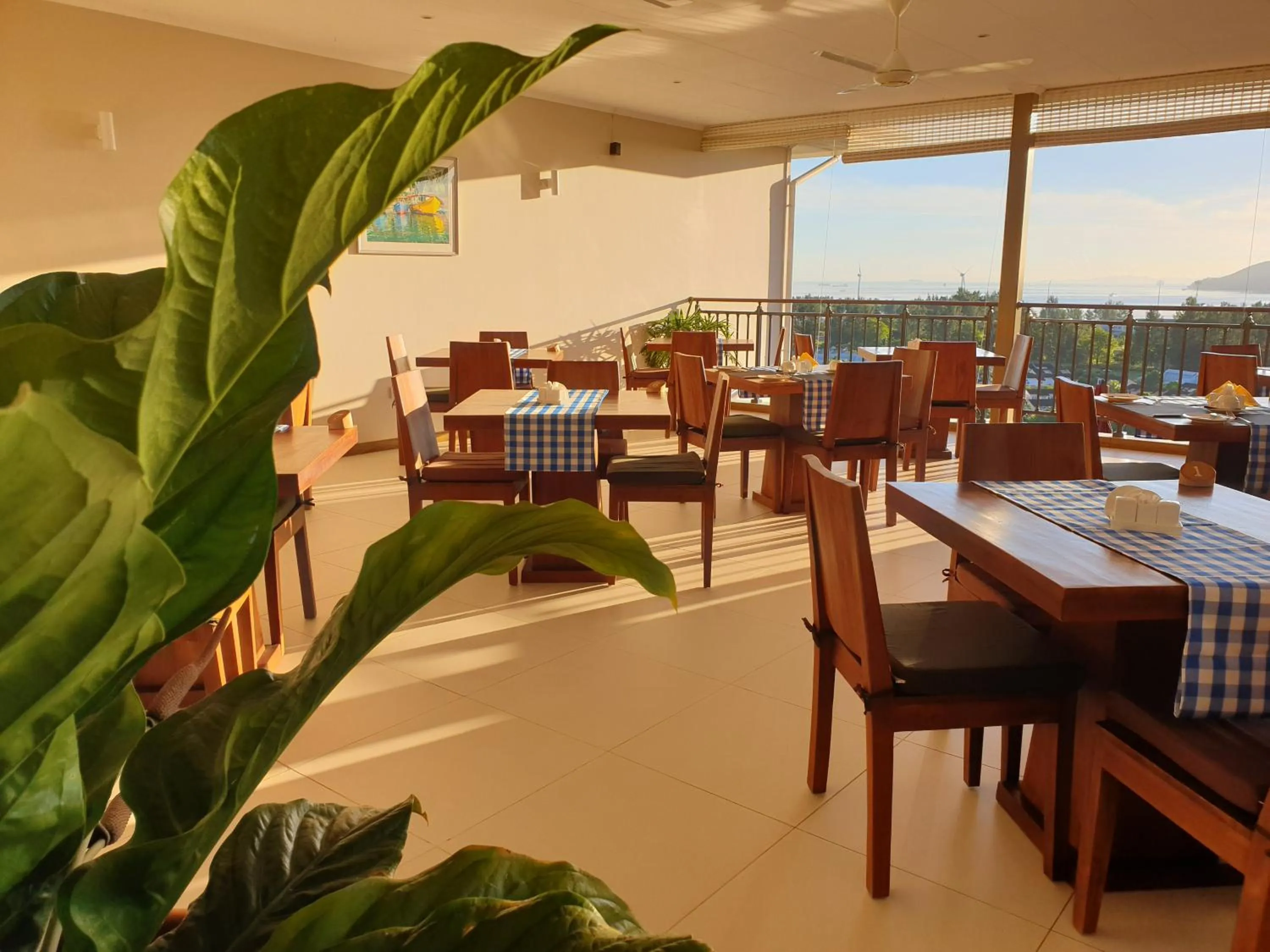 Restaurant/places to eat in The Ridge Residence