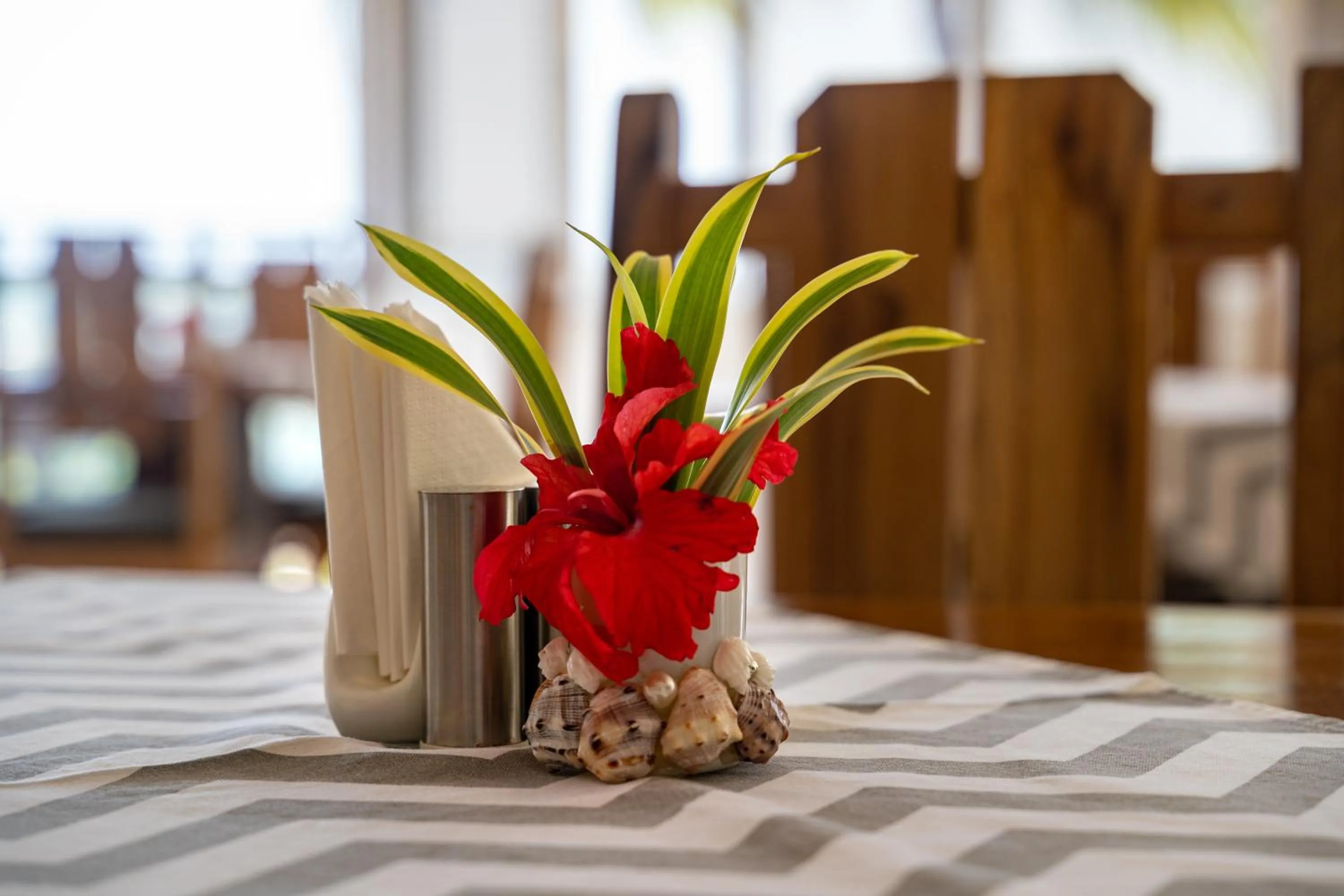 Restaurant/places to eat, Bed in The Ridge Residence