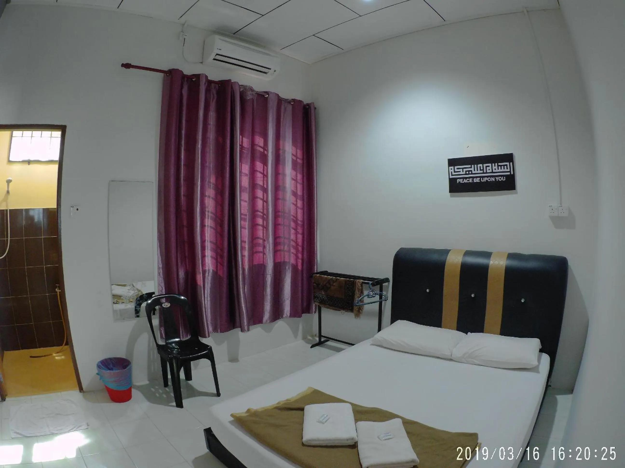 Bedroom, Bed in Semarak Beach Inn