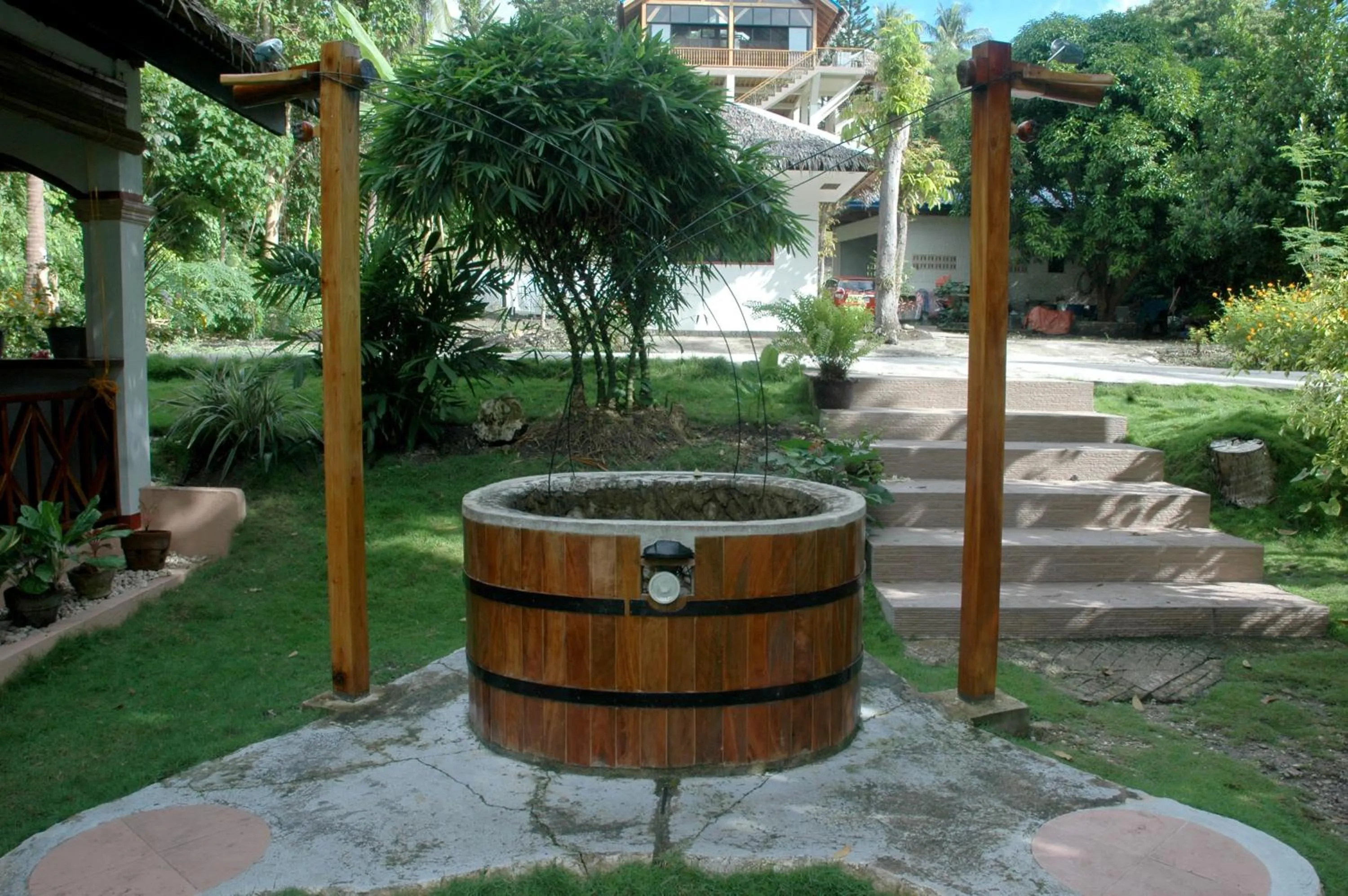 Garden in Neptune Diving Resort Santander