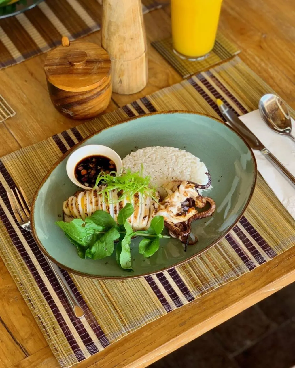 Cadlao Resort and Restaurant