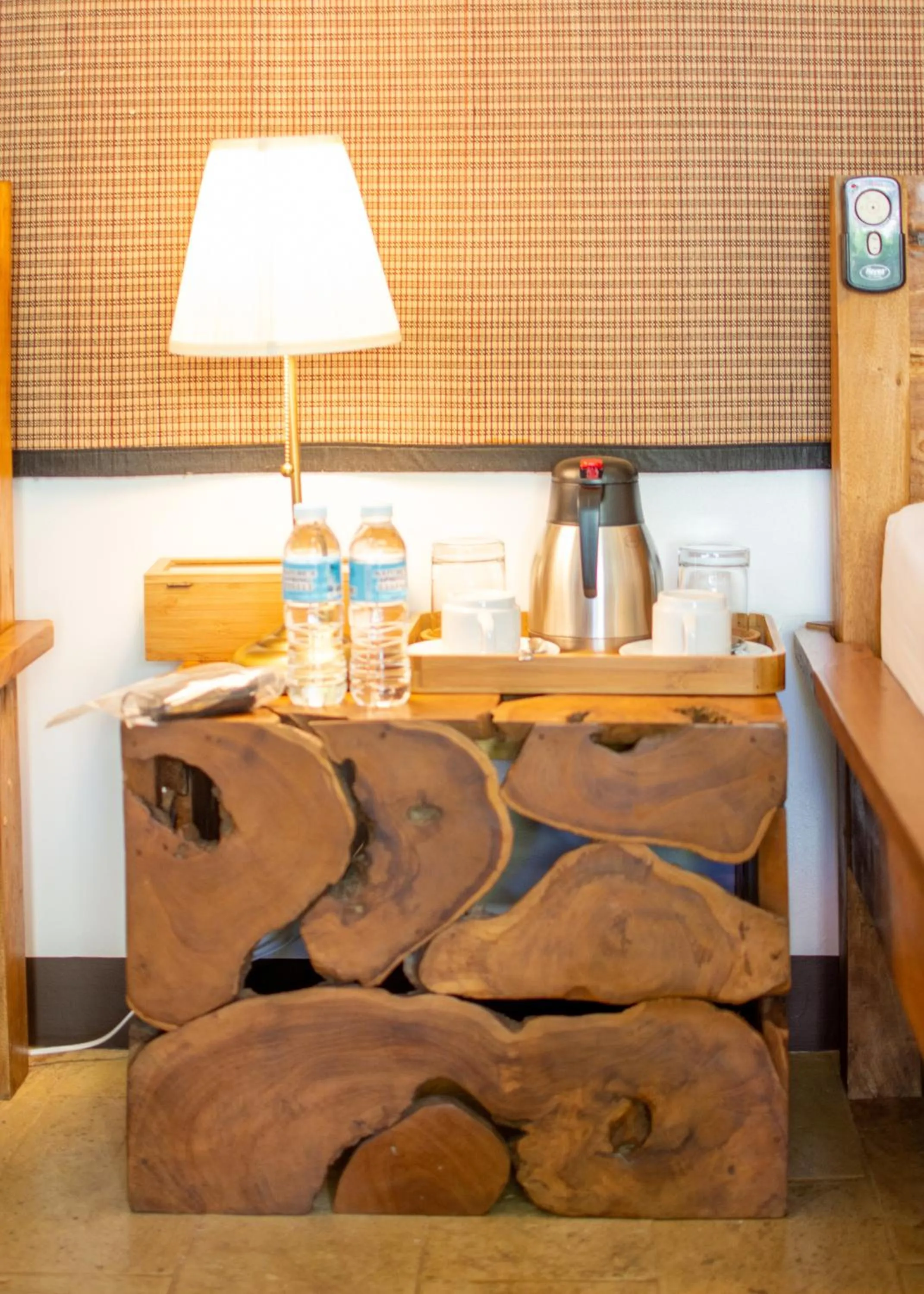 Shower in Cadlao Resort and Restaurant