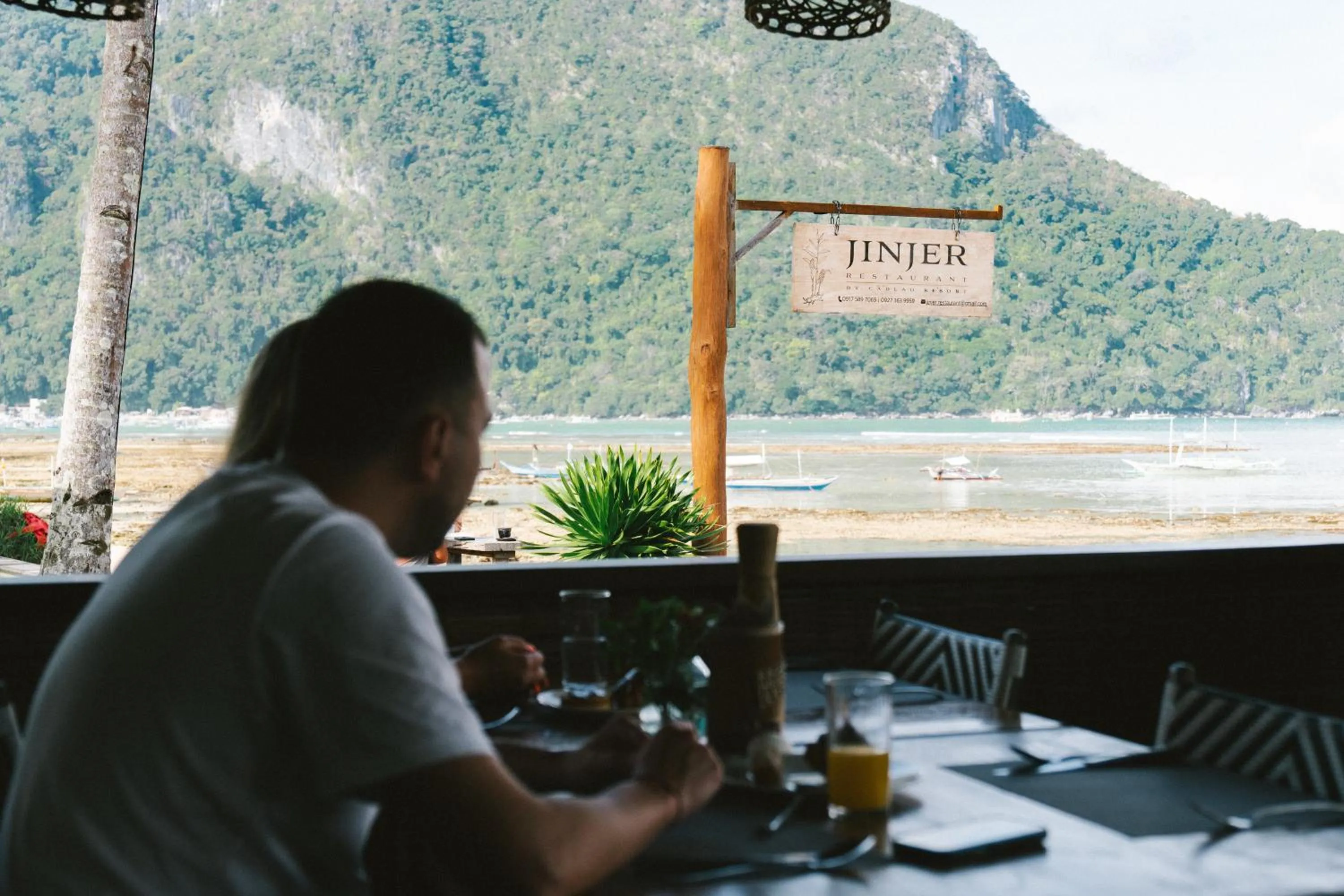 Cadlao Resort and Restaurant