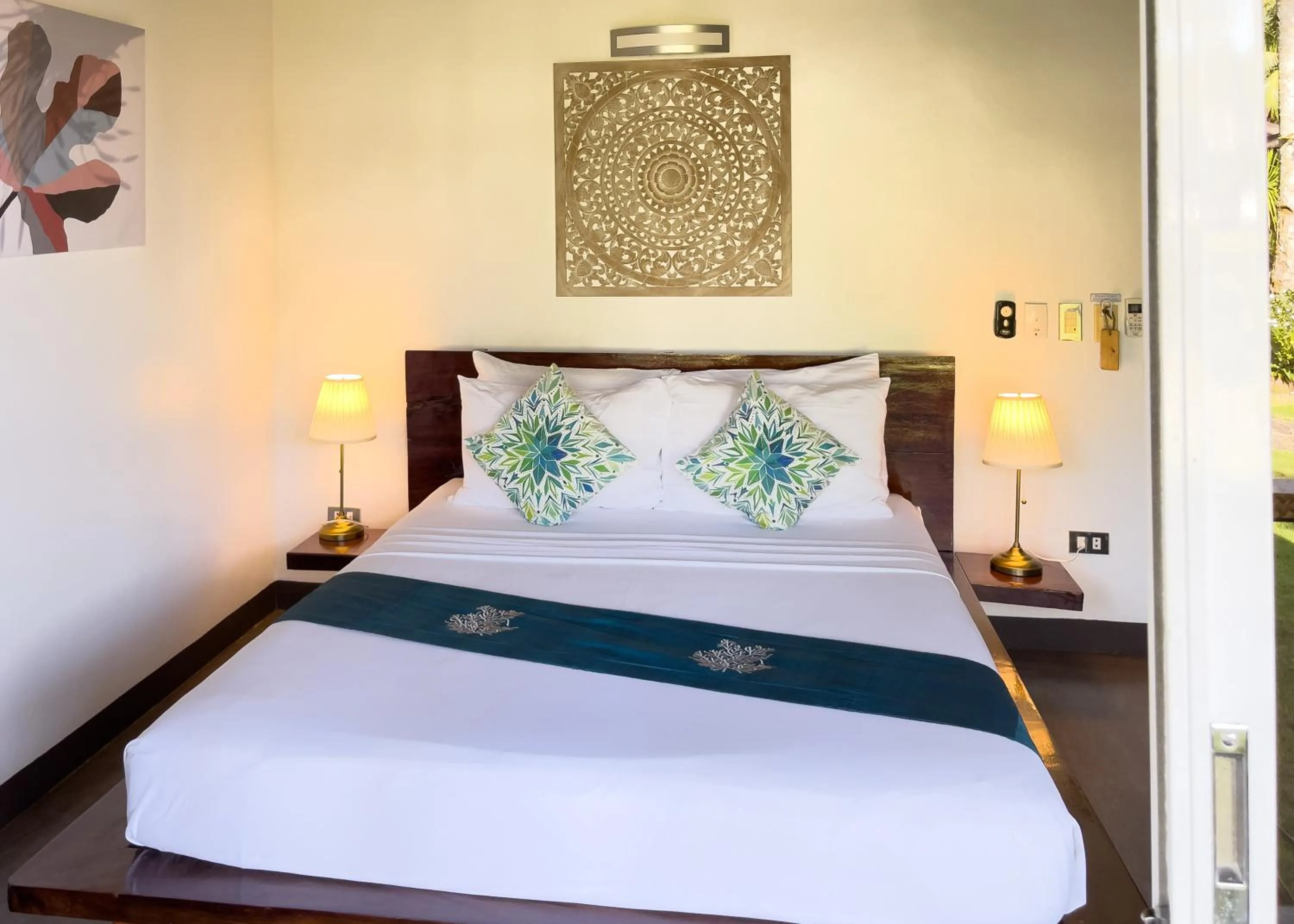 Bedroom, Bed in Cadlao Resort and Restaurant