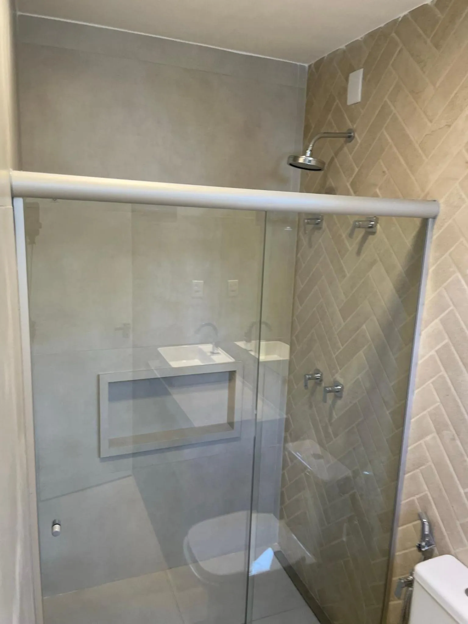 Shower in Guarajuba Suítes Premium Boutique Hotel