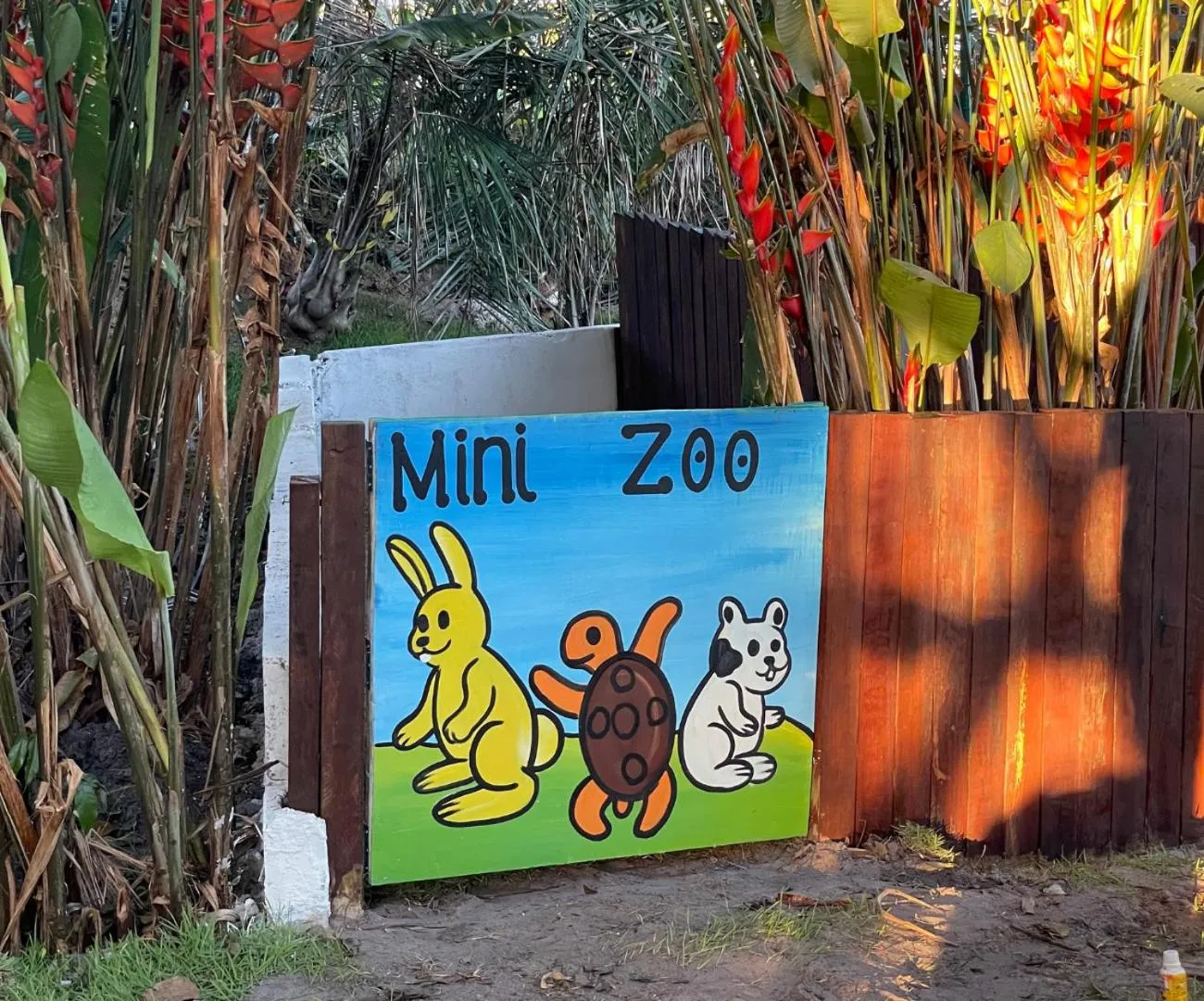 Children play ground in Guarajuba Suítes Premium Boutique Hotel