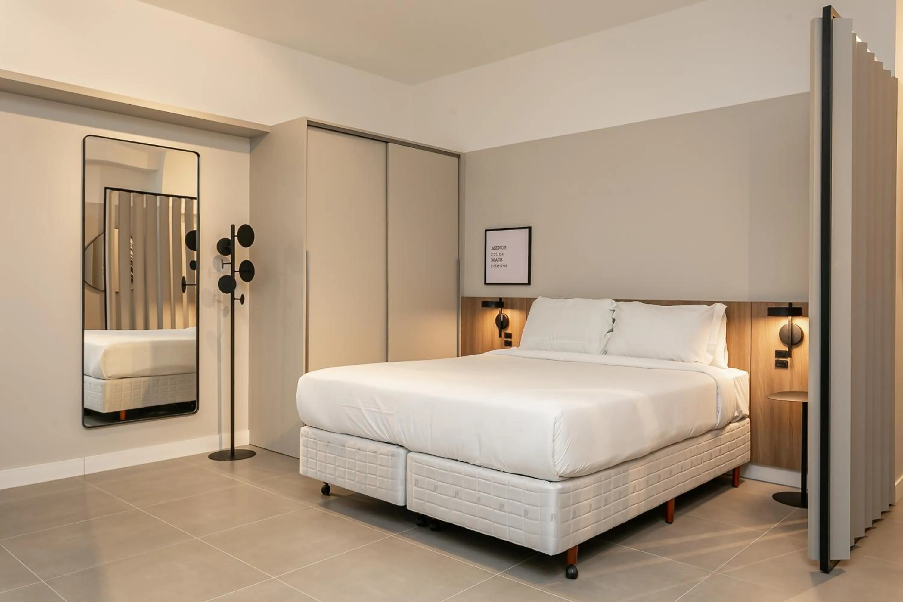 Photo of the whole room, Bed in Studios Tower by Viva - Prédio com piscina e estacionamento no centro de Floripa