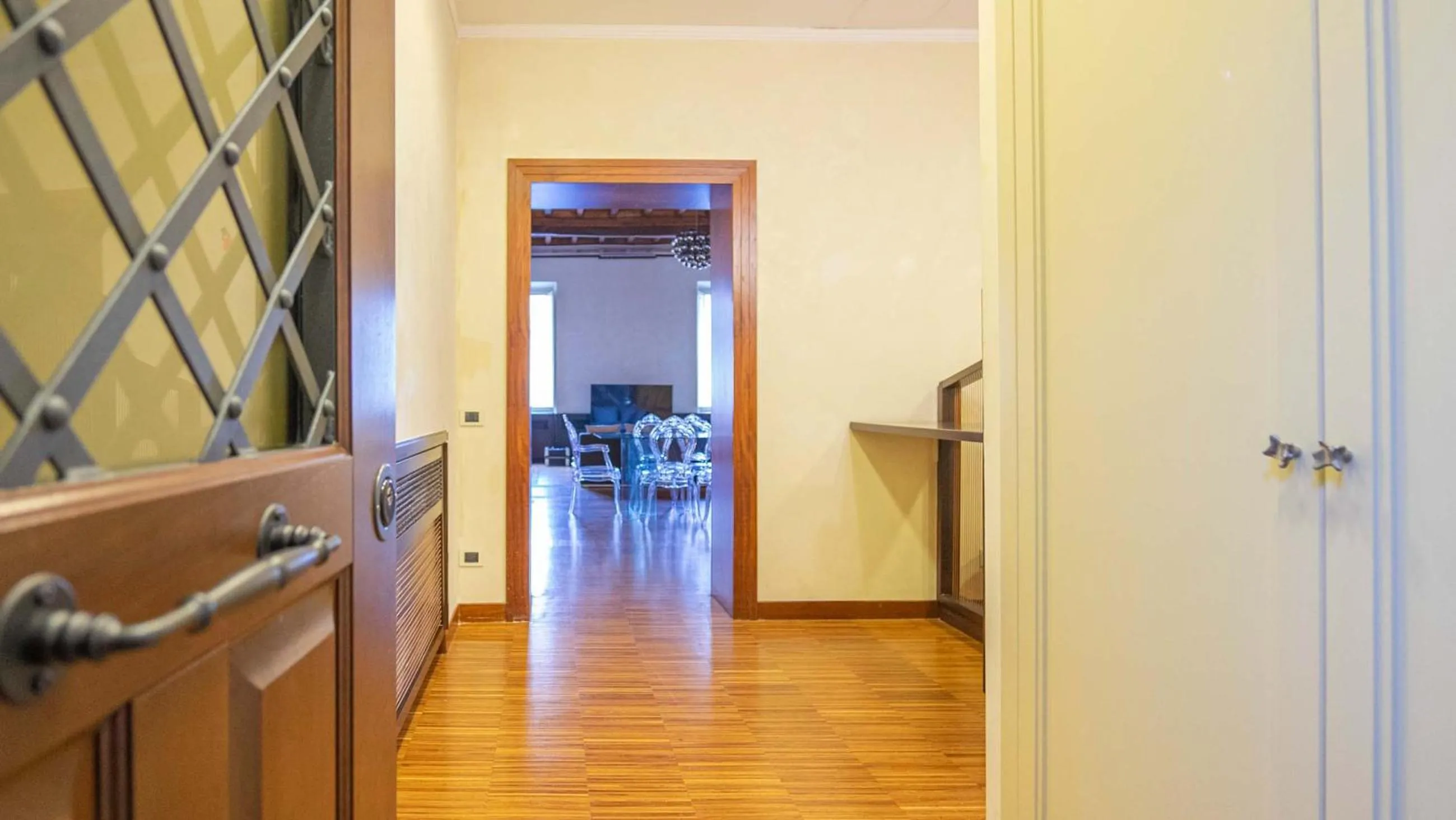 Facade/entrance in EasyTopStay - Piazza Venezia City View Charming Apt