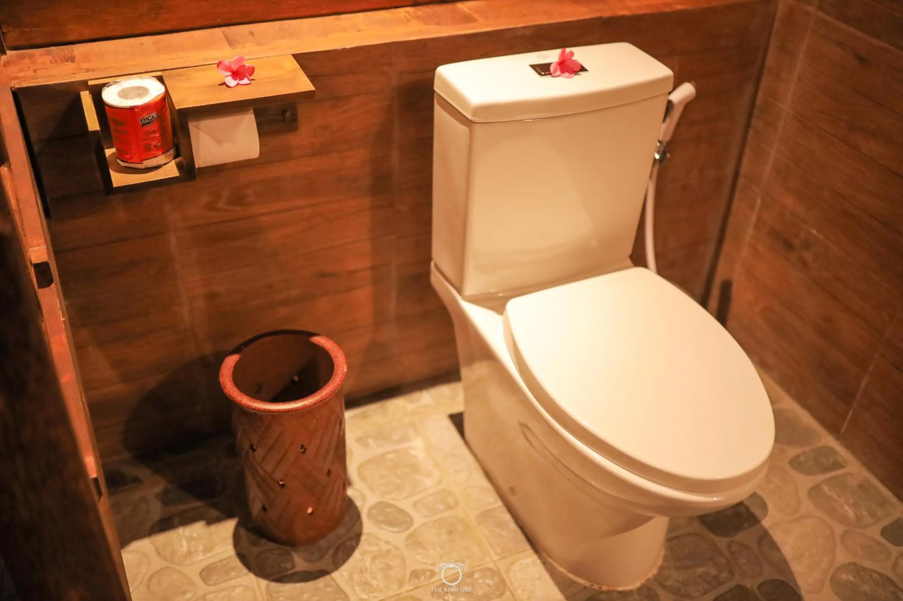 Toilet in The Kori Sire