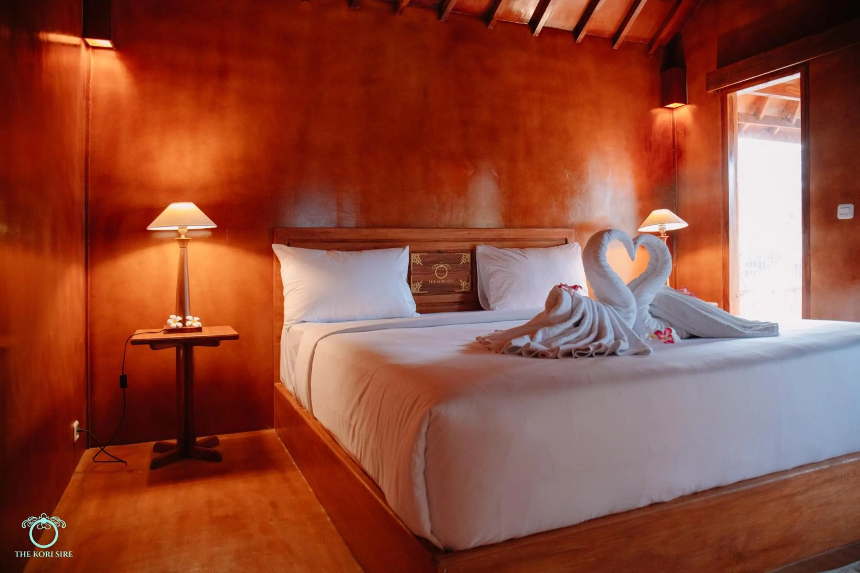 Bedroom, Bed in The Kori Sire