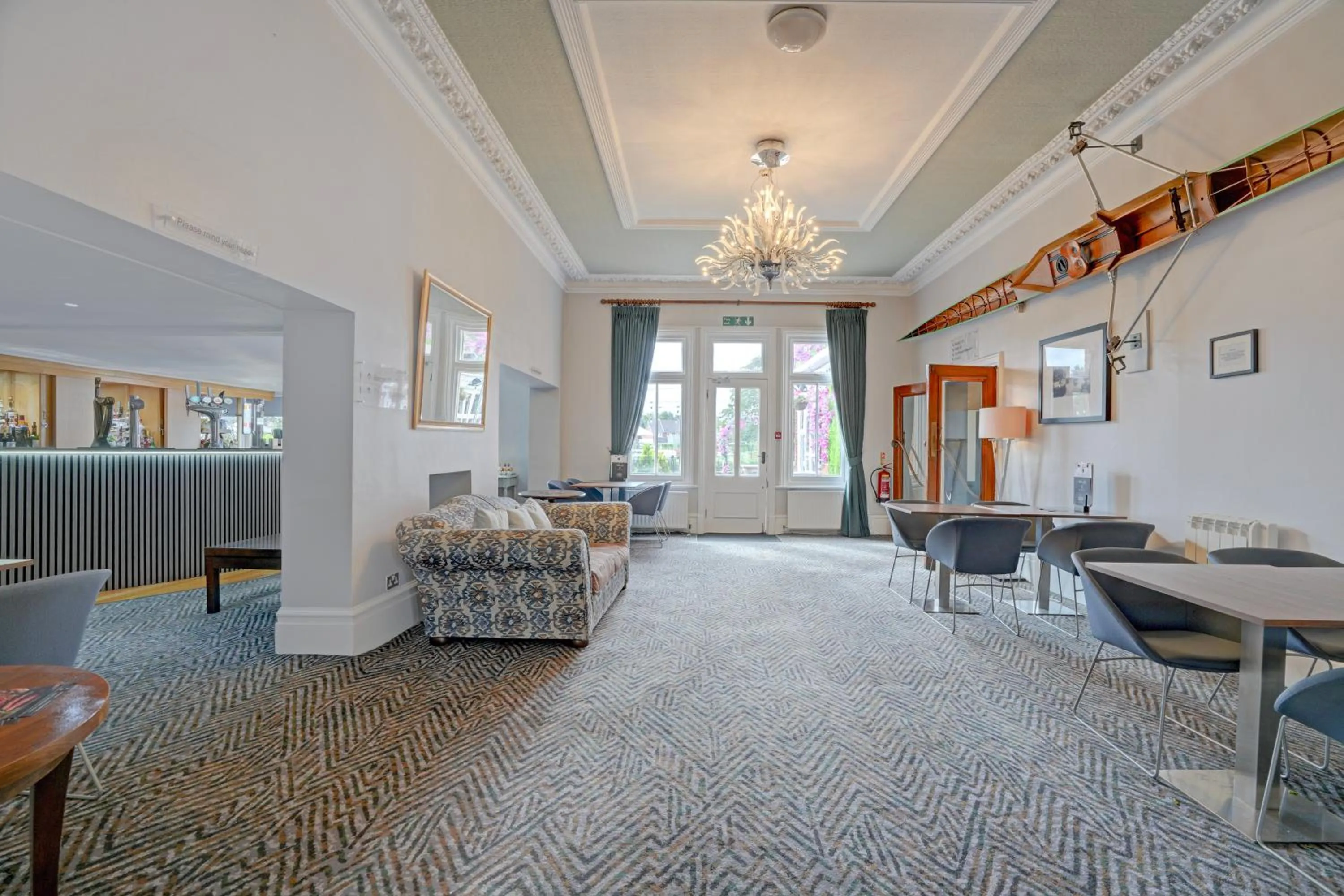 Lobby or reception in Sunday London Staines-upon-Thames Heathrow T5