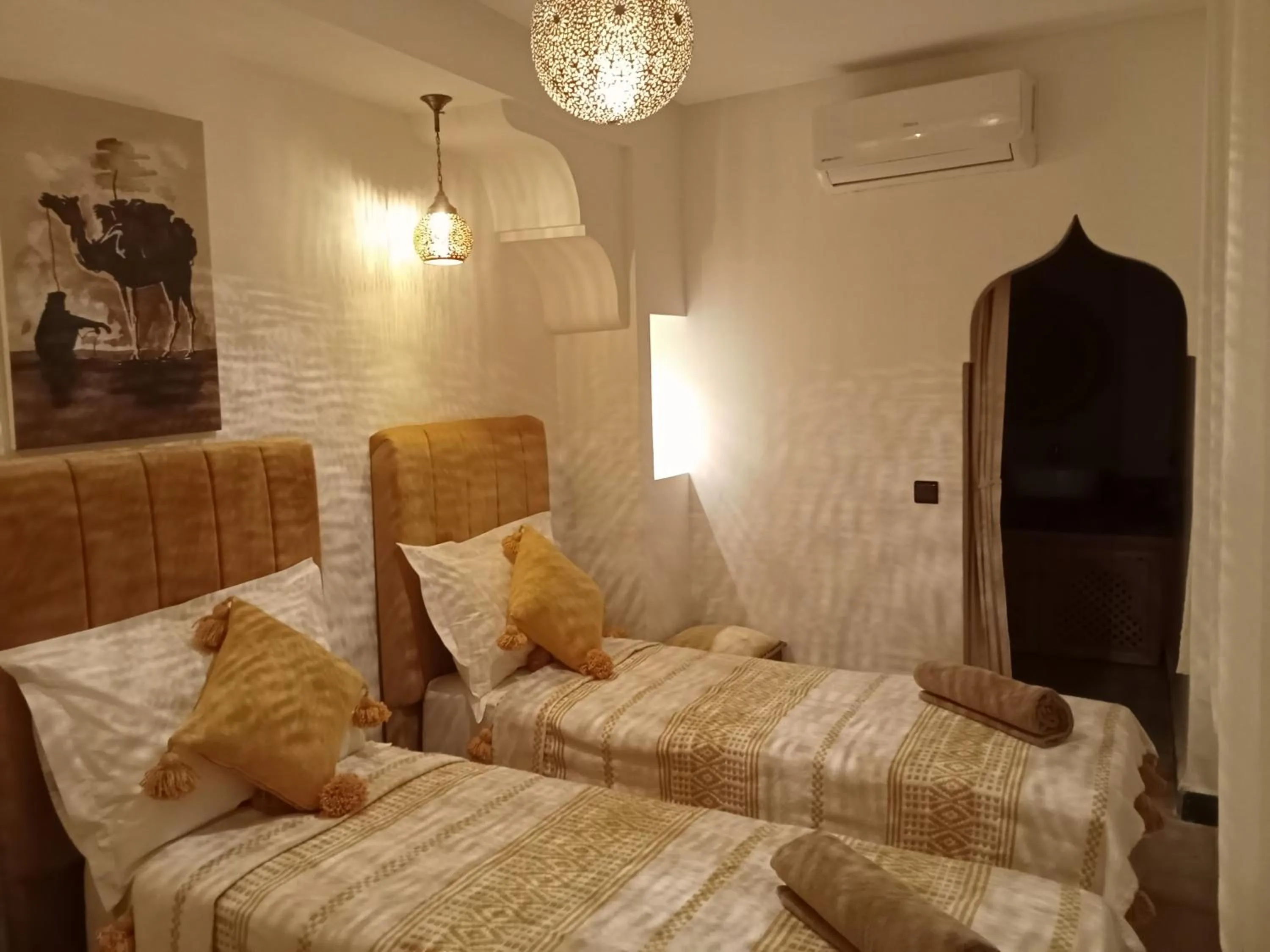 Bed in Riad Orient Palace