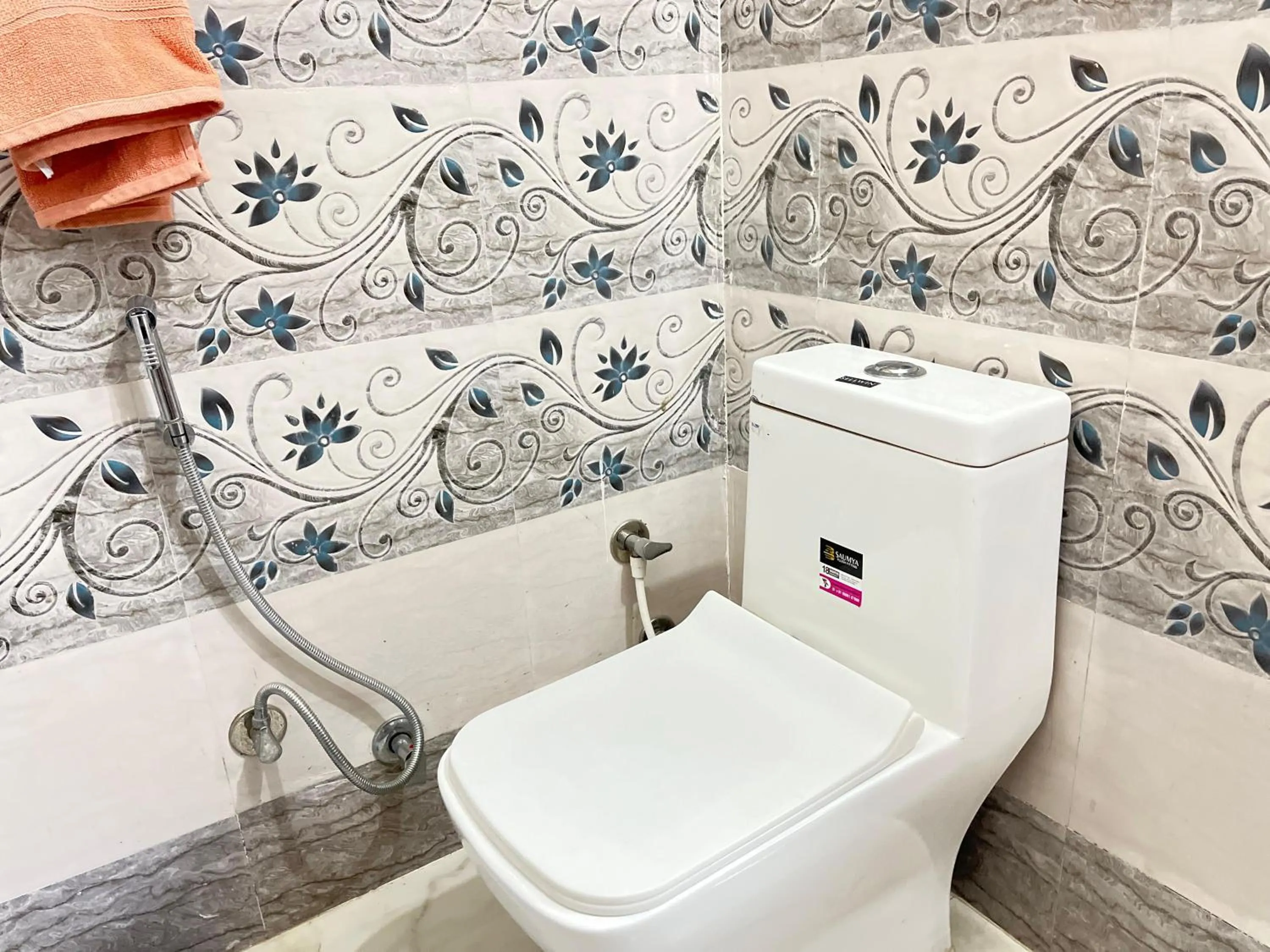 Toilet in Maa vaishno paying guest house