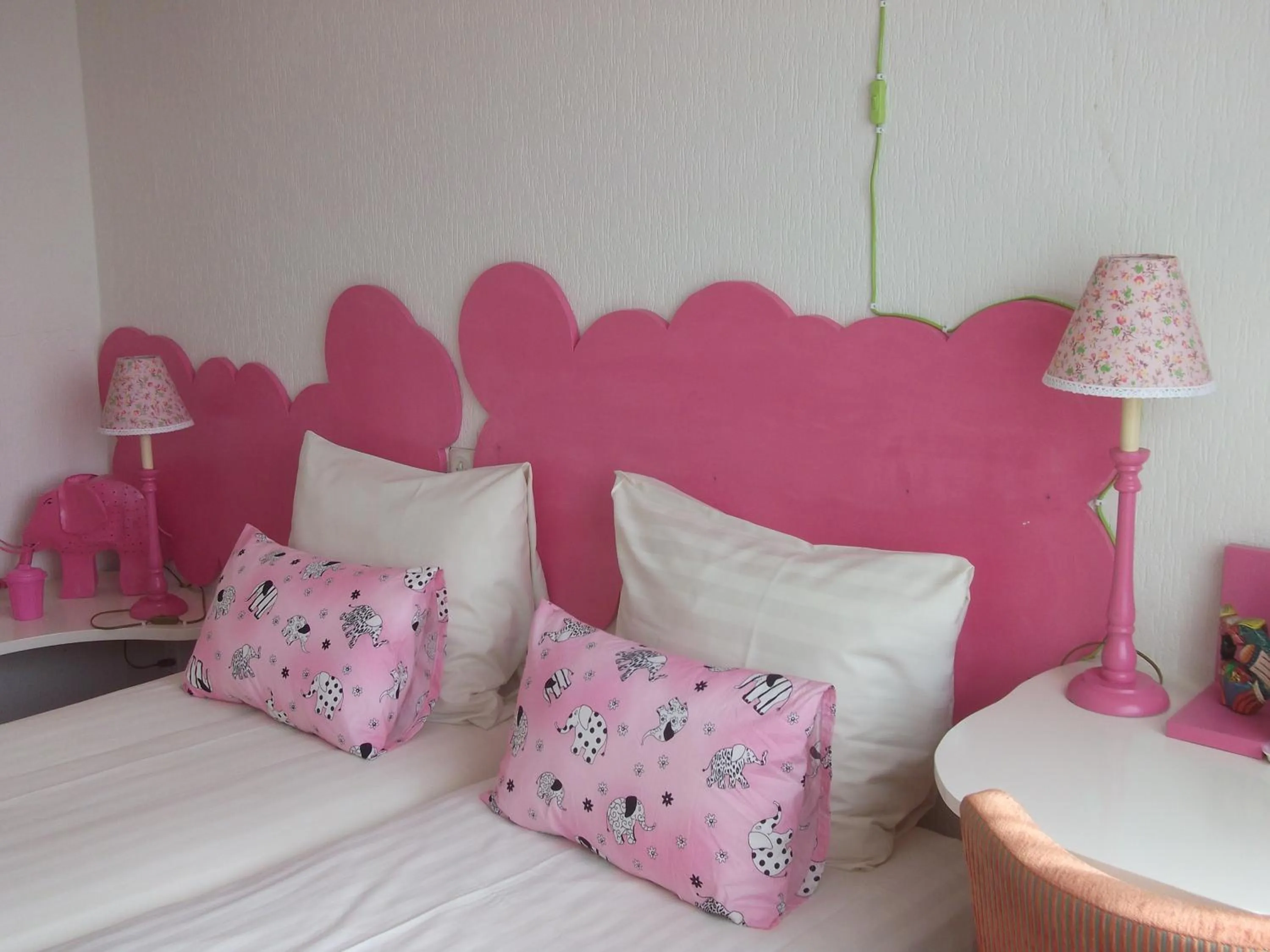 Bed in Hotel Hoogland Zandvoort aan Zee