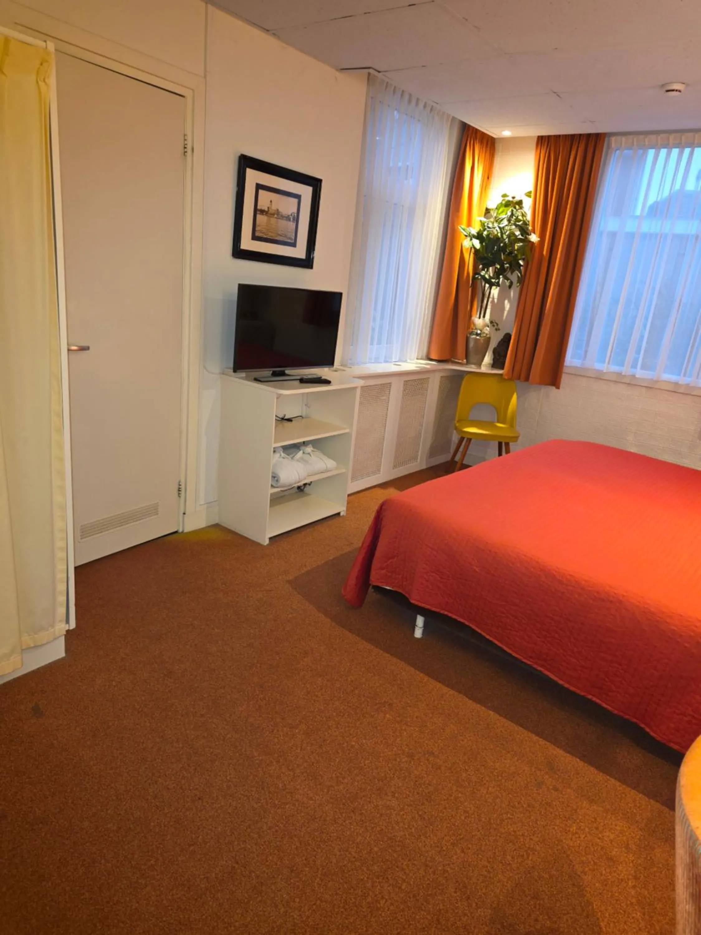 Bed in Hotel Hoogland Zandvoort aan Zee