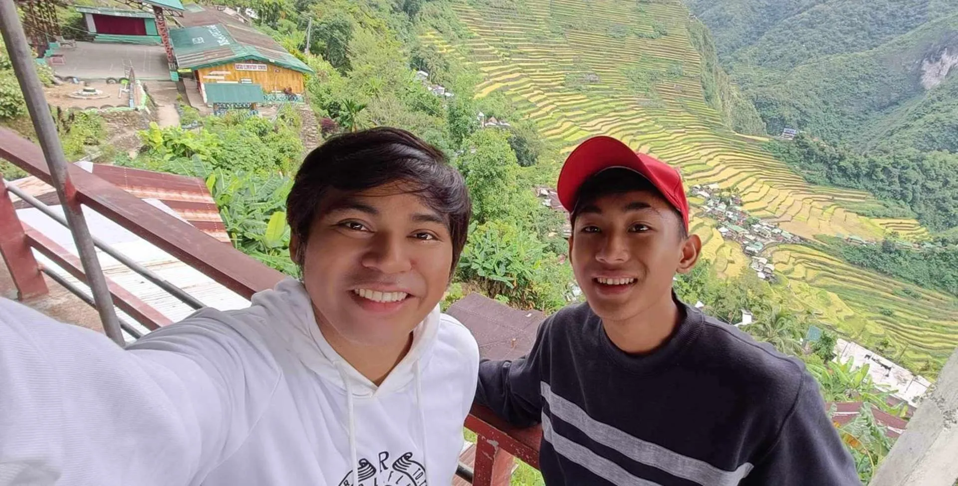 Hiking in BANAUE EVERGREEN HOSTEL AND RESTAURANT
