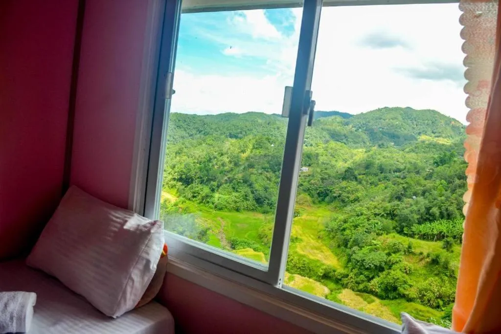 BANAUE EVERGREEN HOSTEL AND RESTAURANT