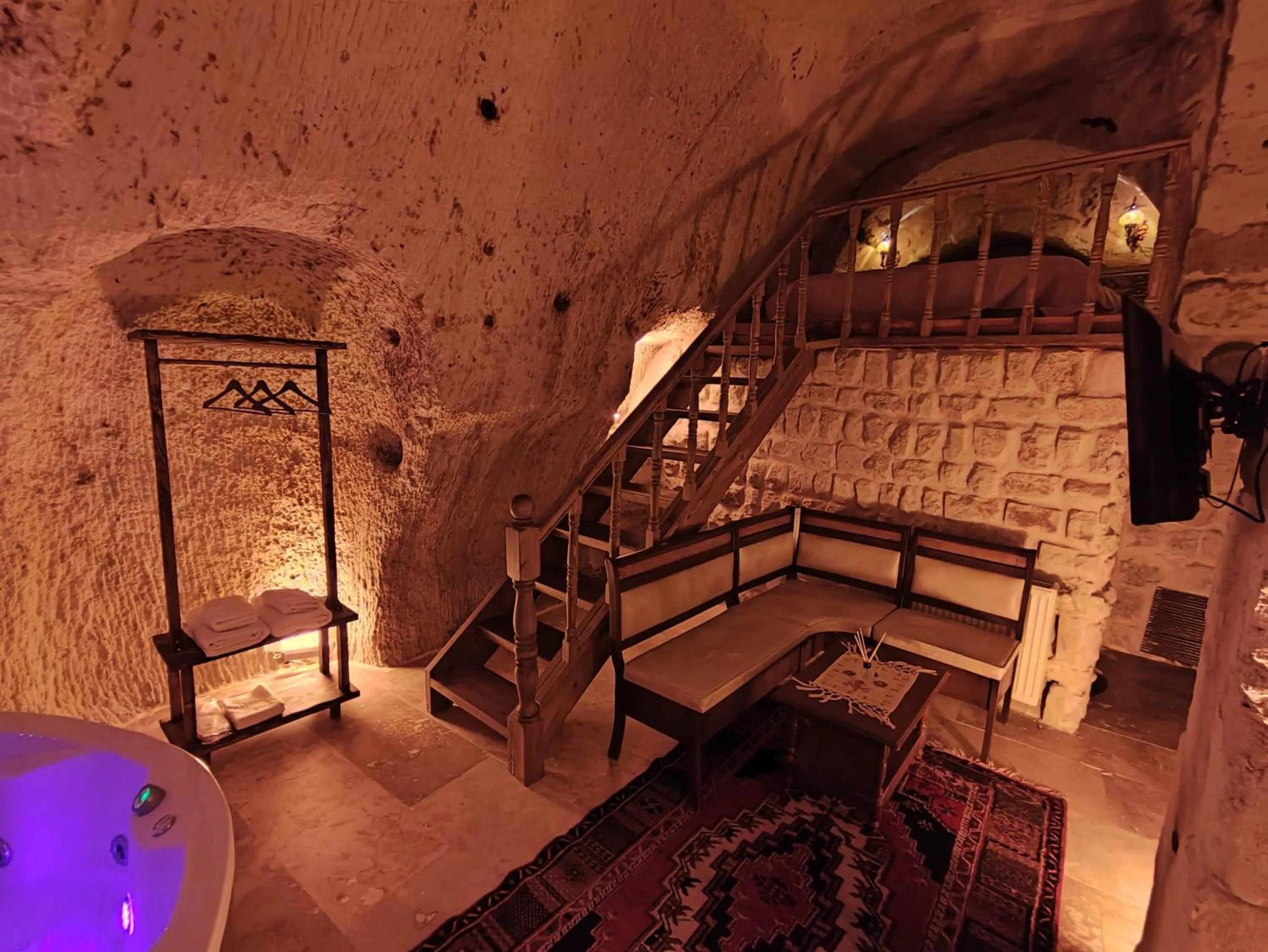 Living room in Euphoria Cave House