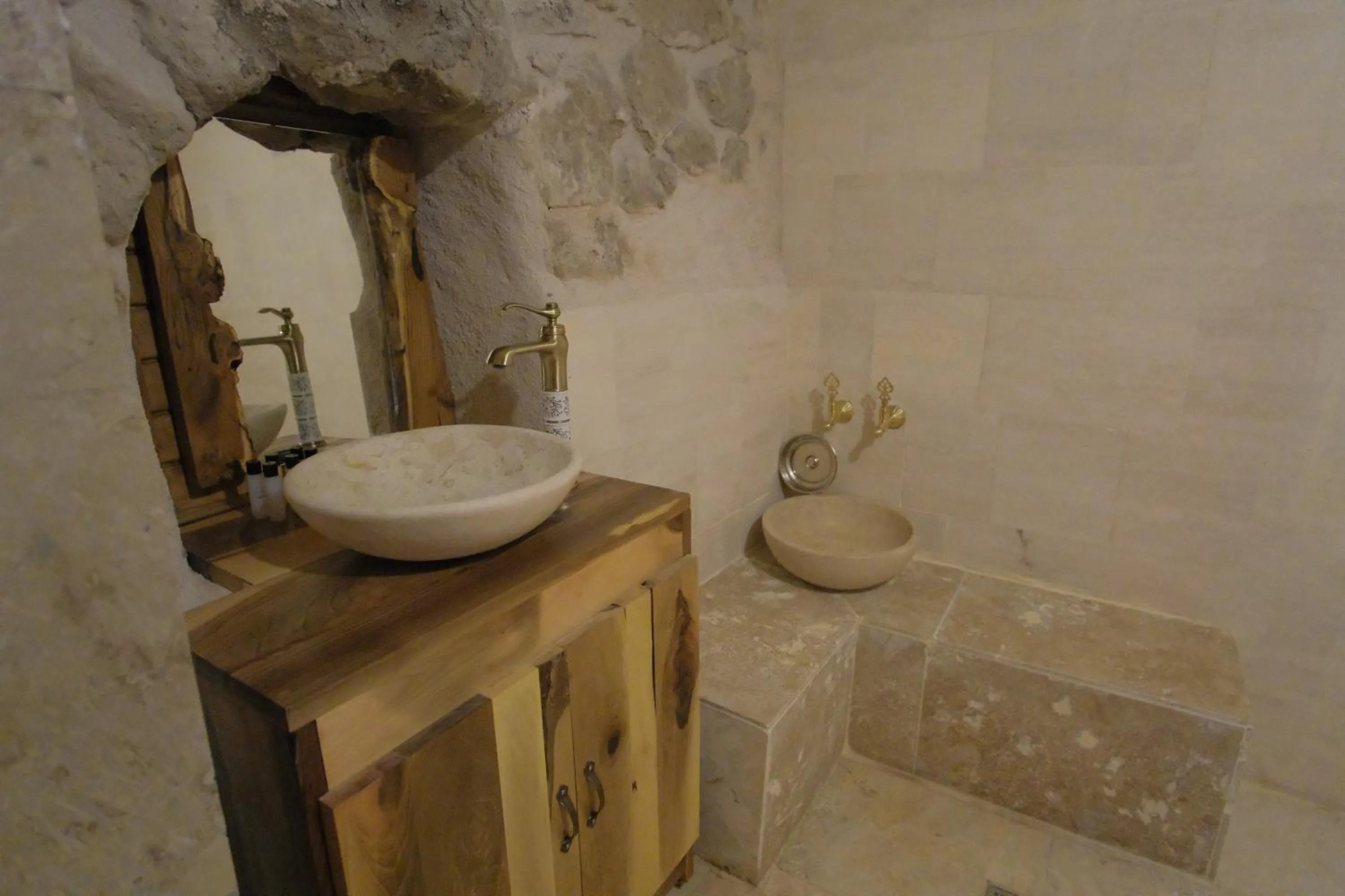 Bathroom in Euphoria Cave House
