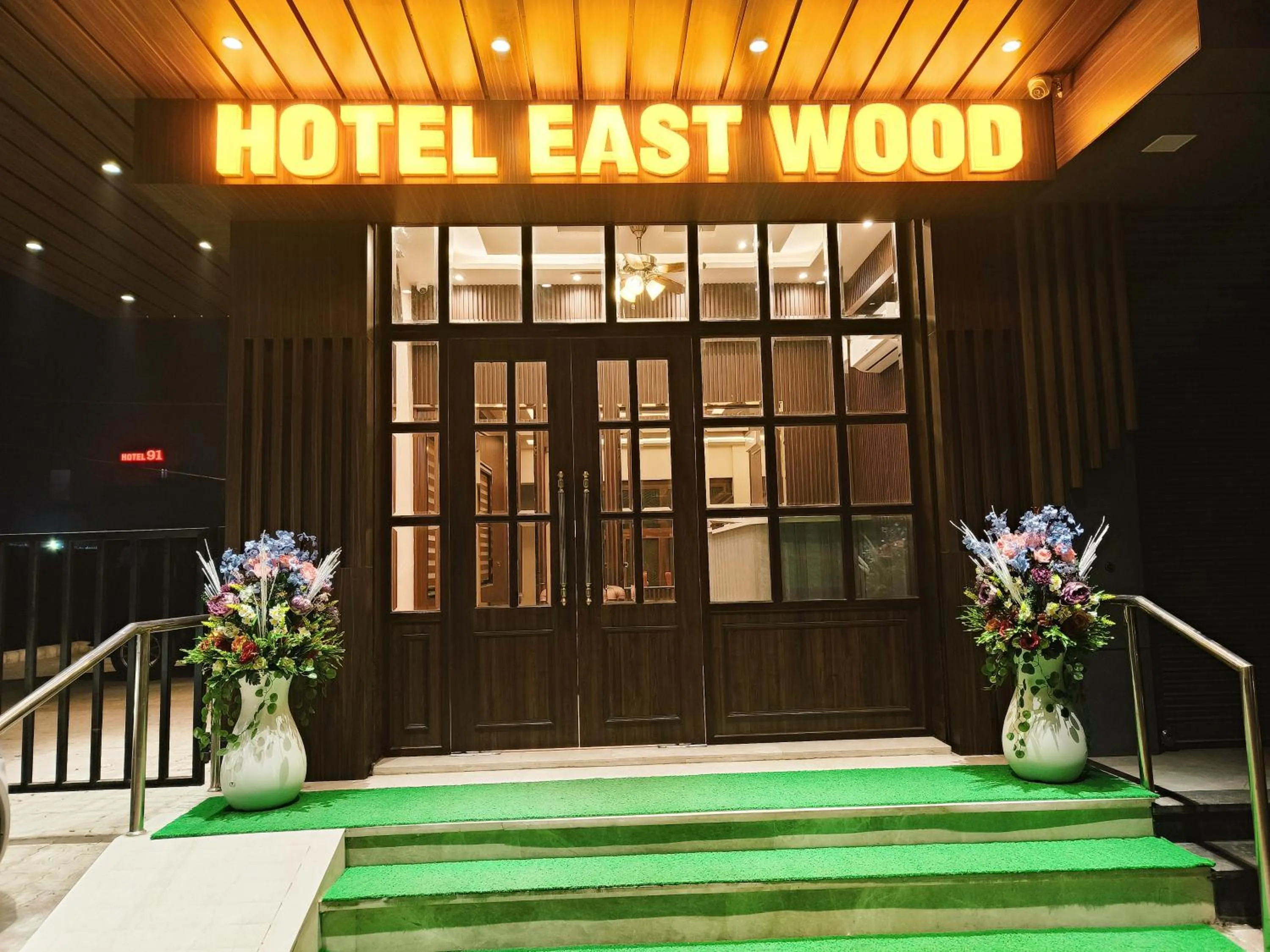 Facade/entrance in Hotel East Wood Amritsar