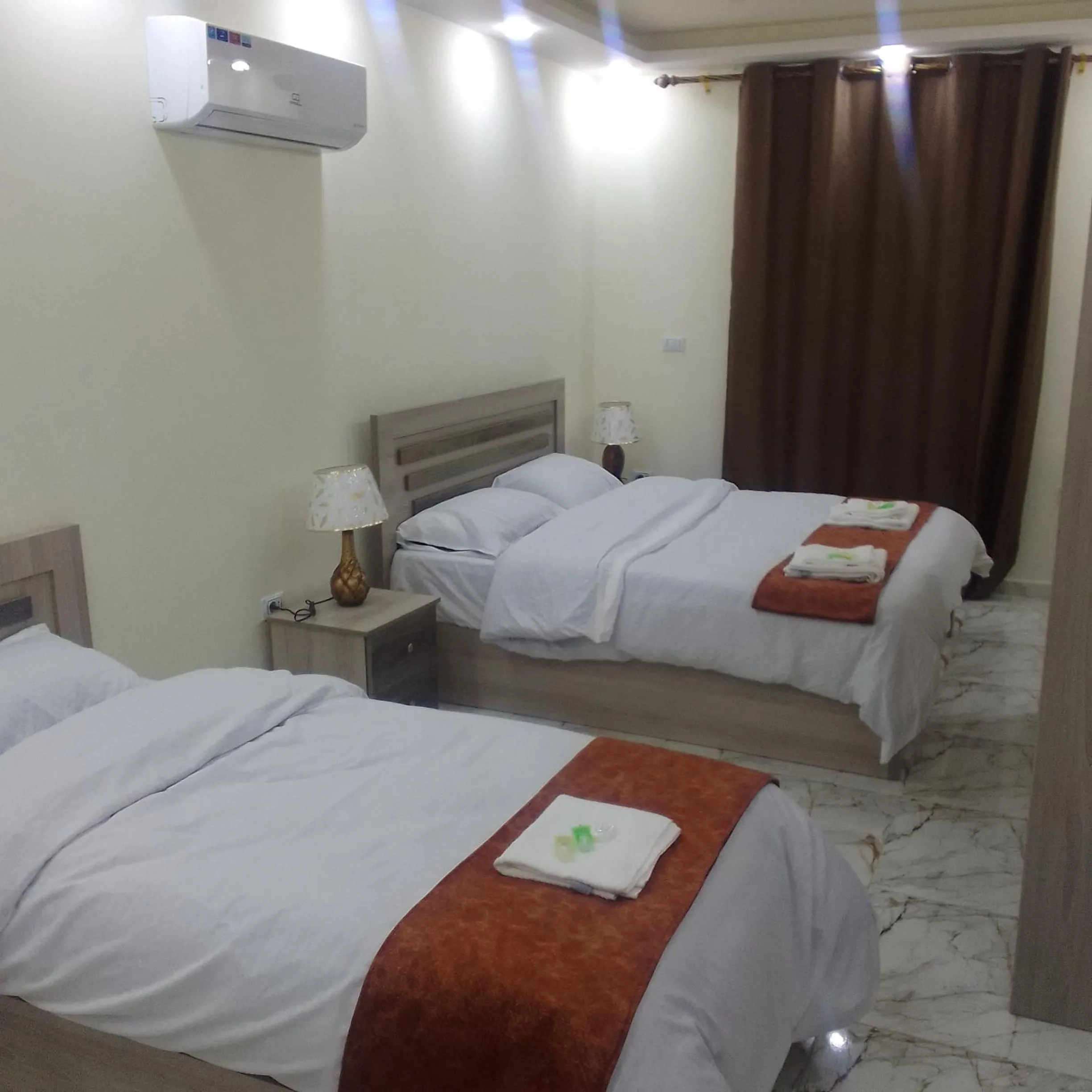 Bed in Dream Hotel jerash