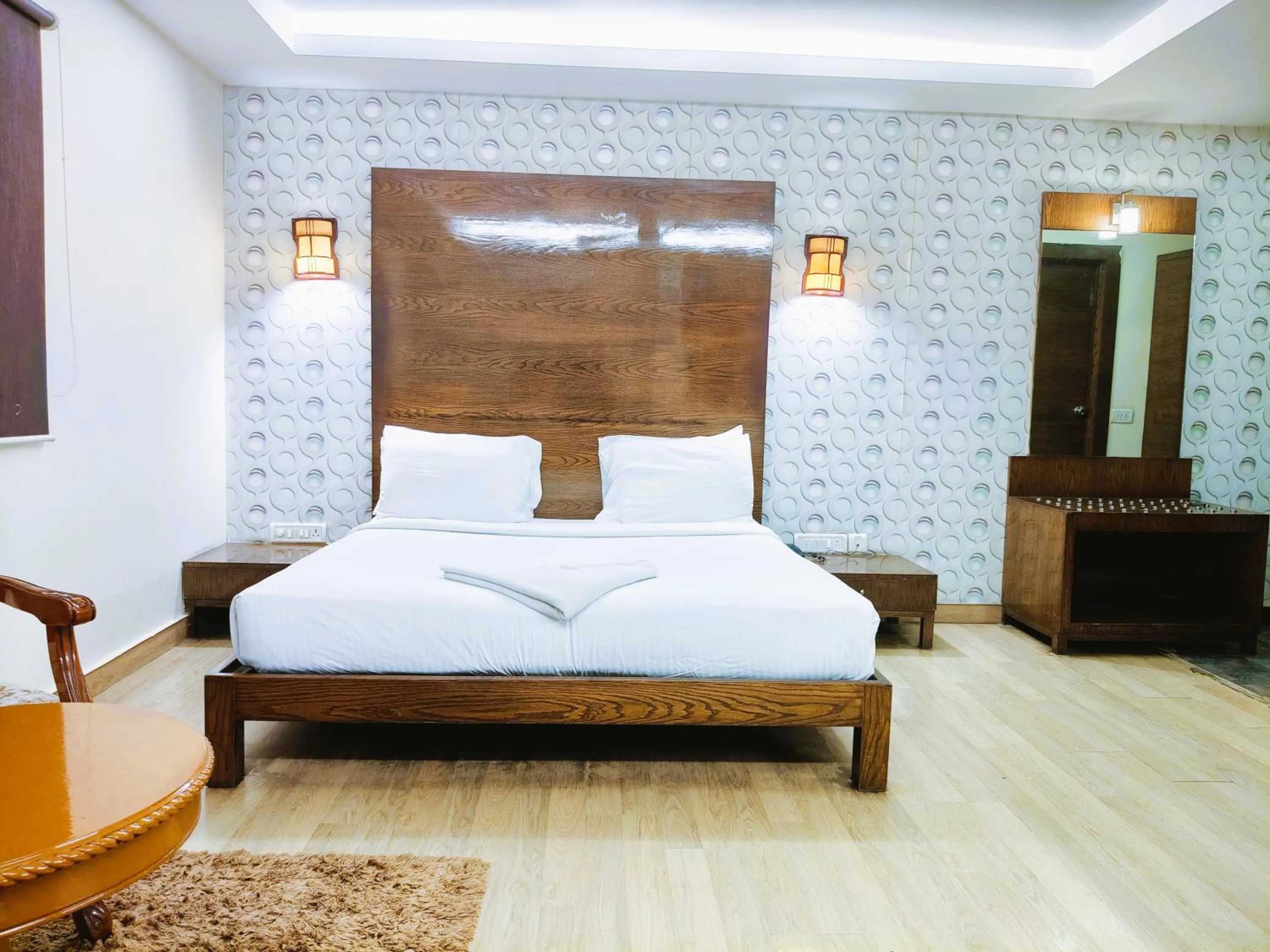 Bed in Athasri Hotel Infantry Road