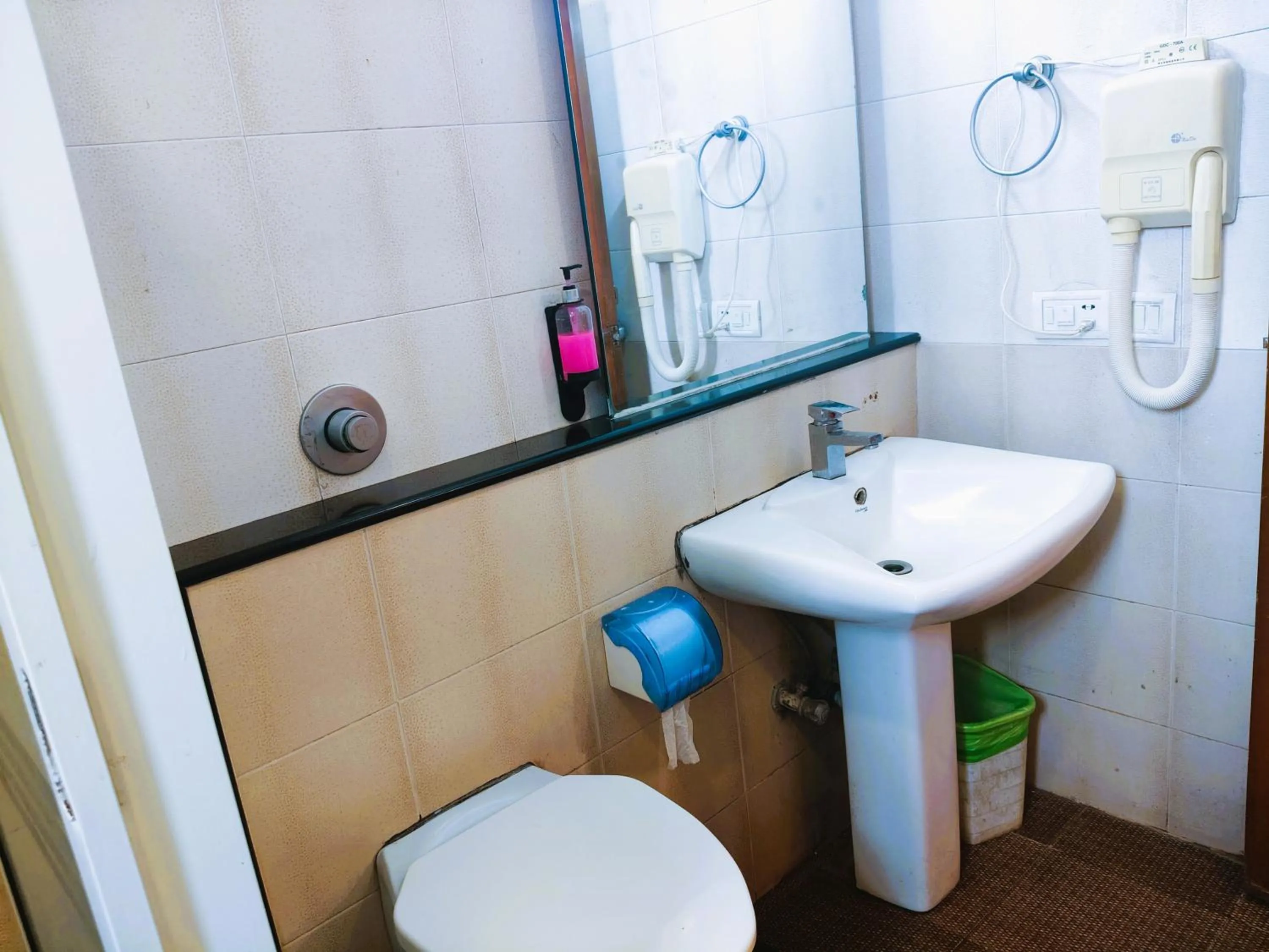 Athasri Hotel Infantry Road