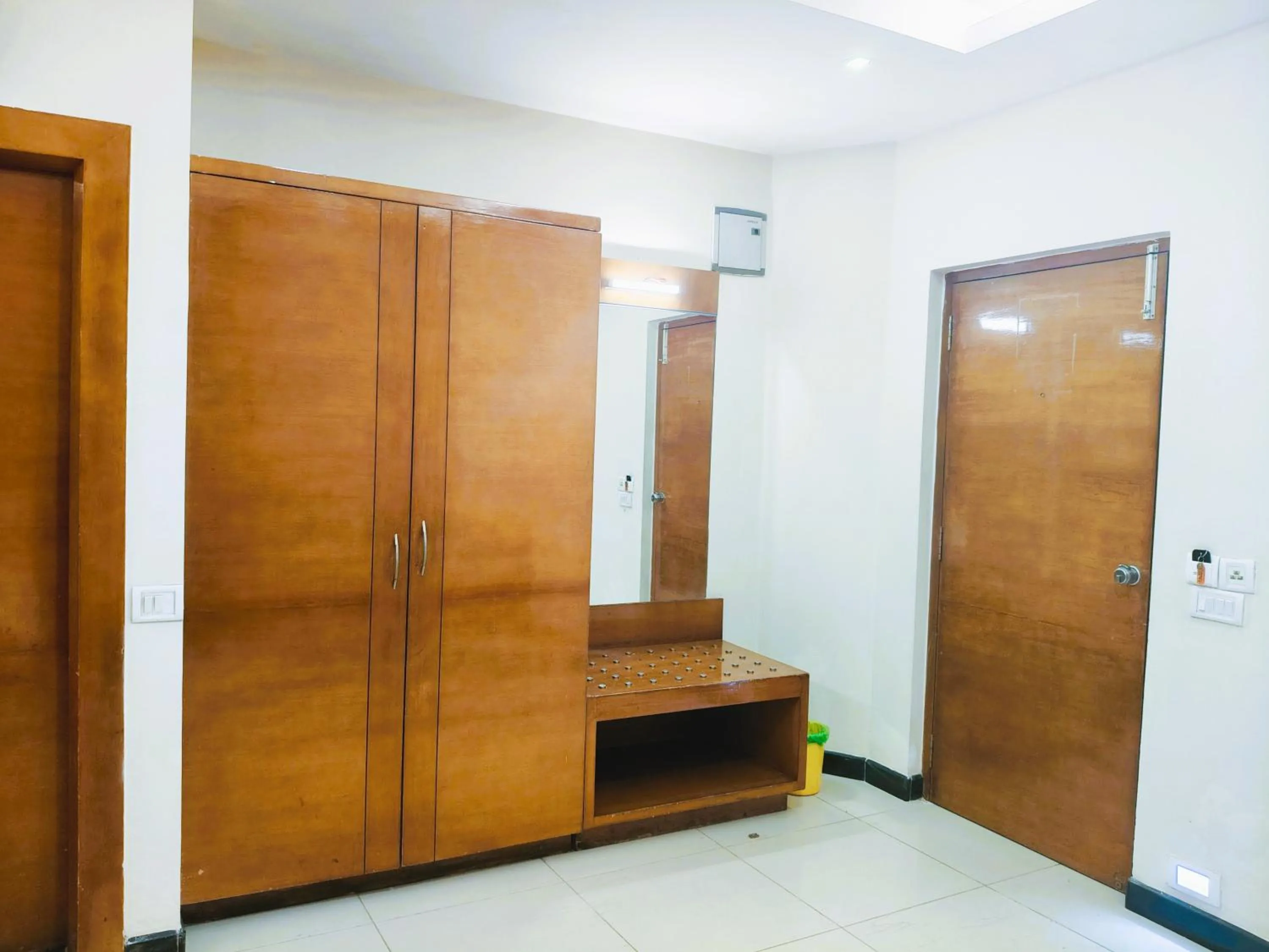 Athasri Hotel Infantry Road