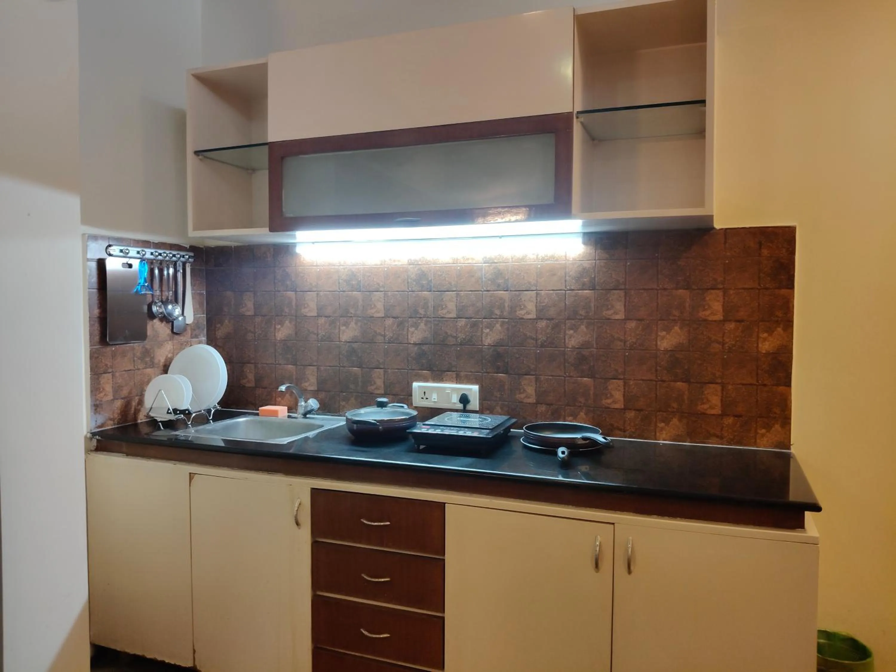 Athasri Hotel Infantry Road