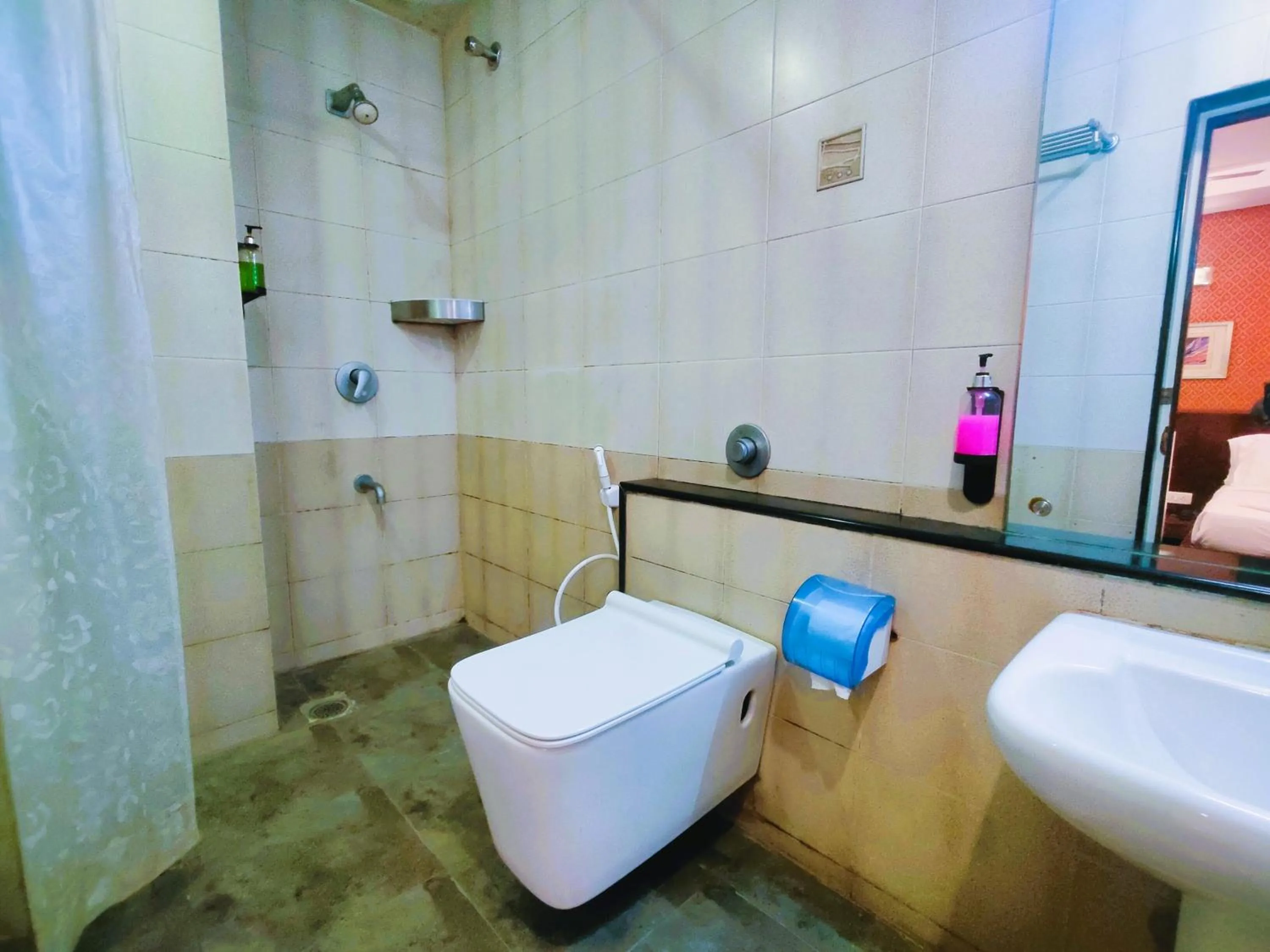 Athasri Hotel Infantry Road