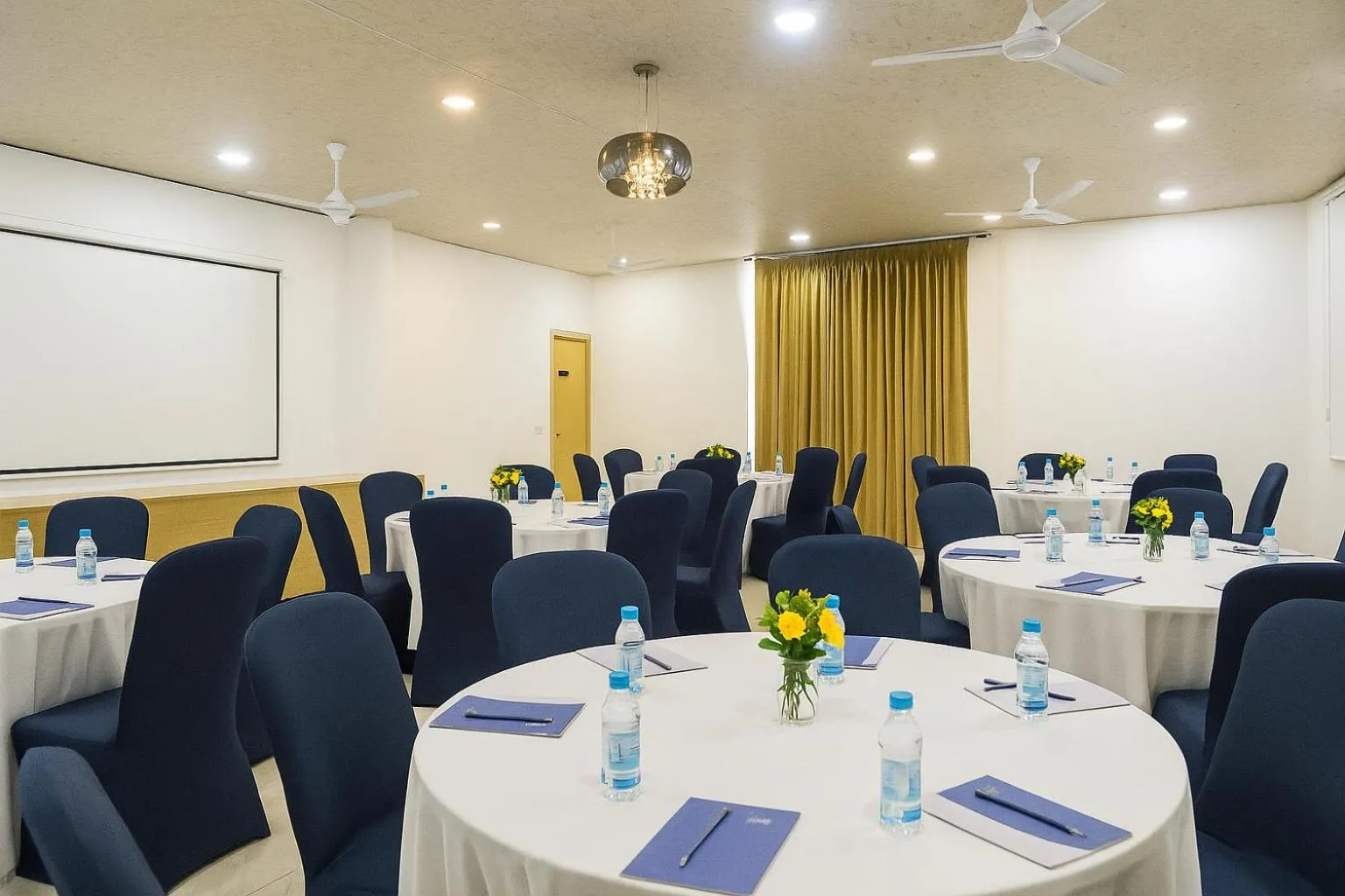 Seating area in Hotel Shiva Lake - Near Mussoorie Lake
