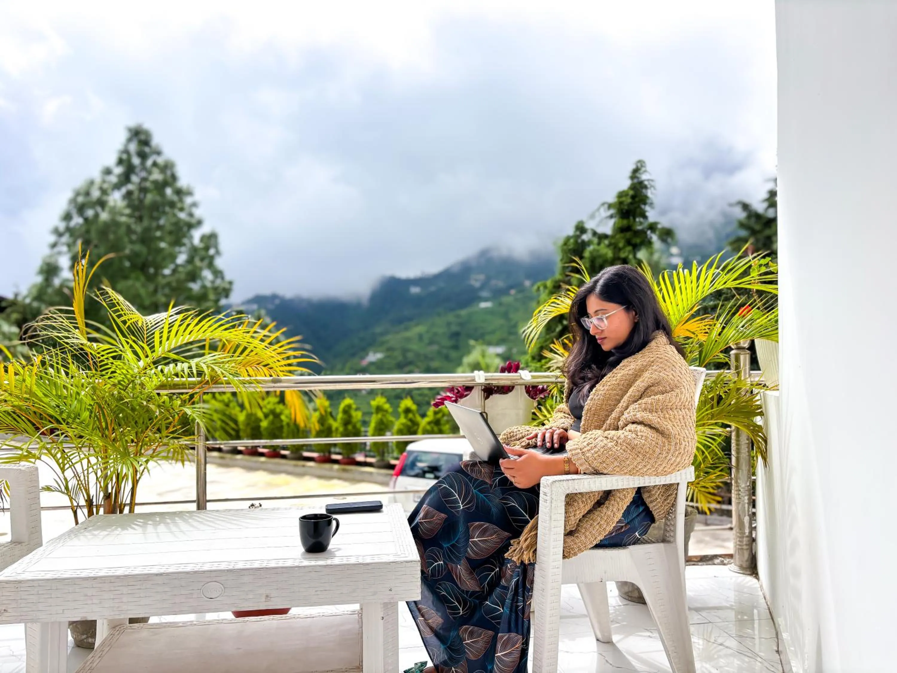 Day in Hotel Shiva Lake - Near Mussoorie Lake