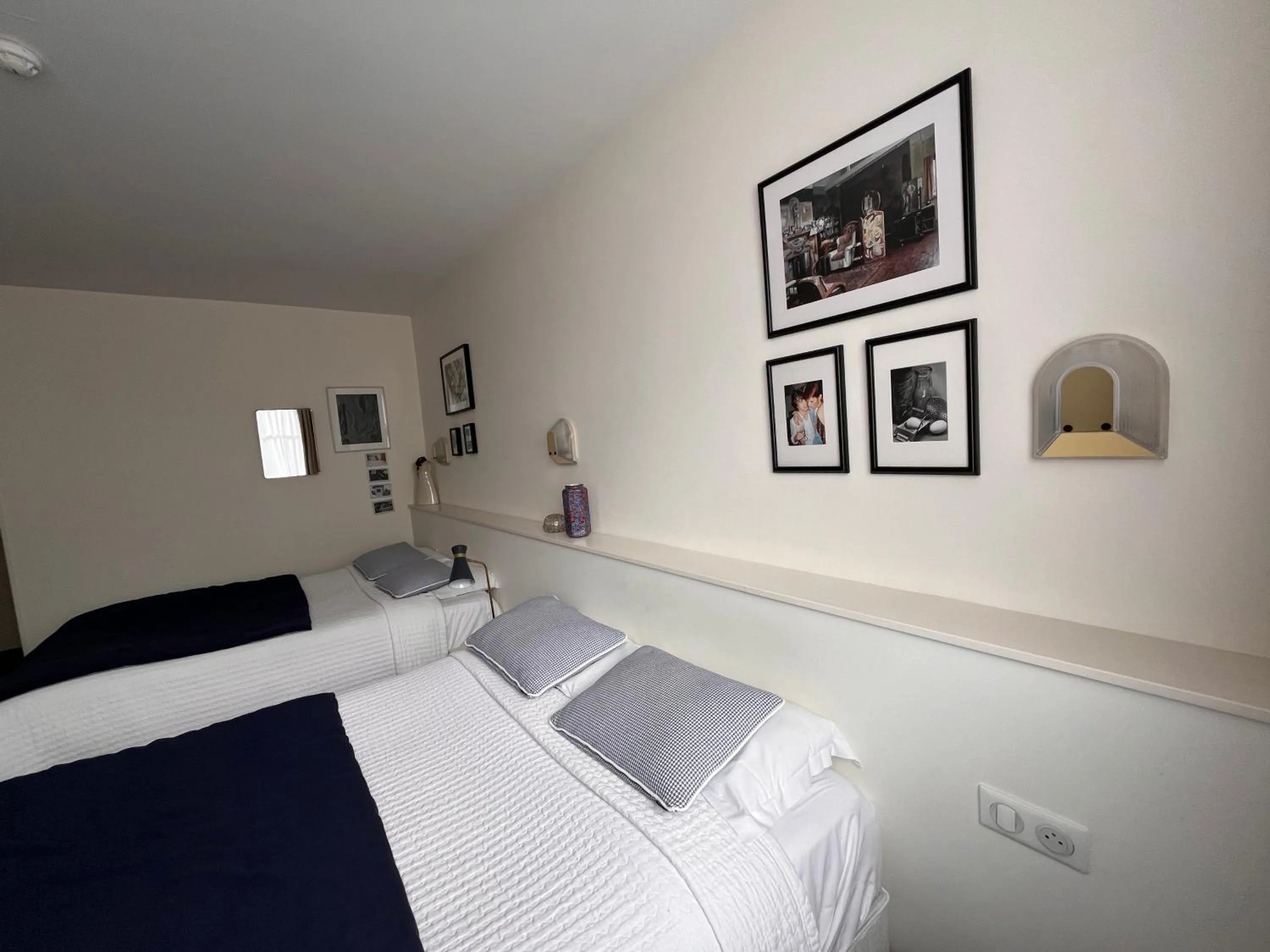 Bed in Le Téméraire Hôtel