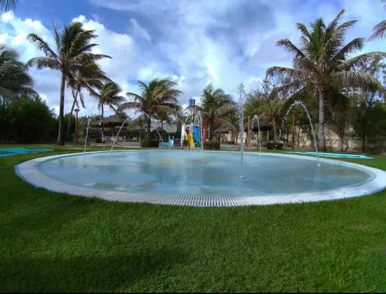 Dom Pedro Laguna Beach Resort & Golf