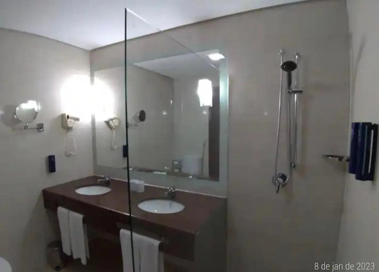 Dom Pedro Laguna Beach Resort & Golf