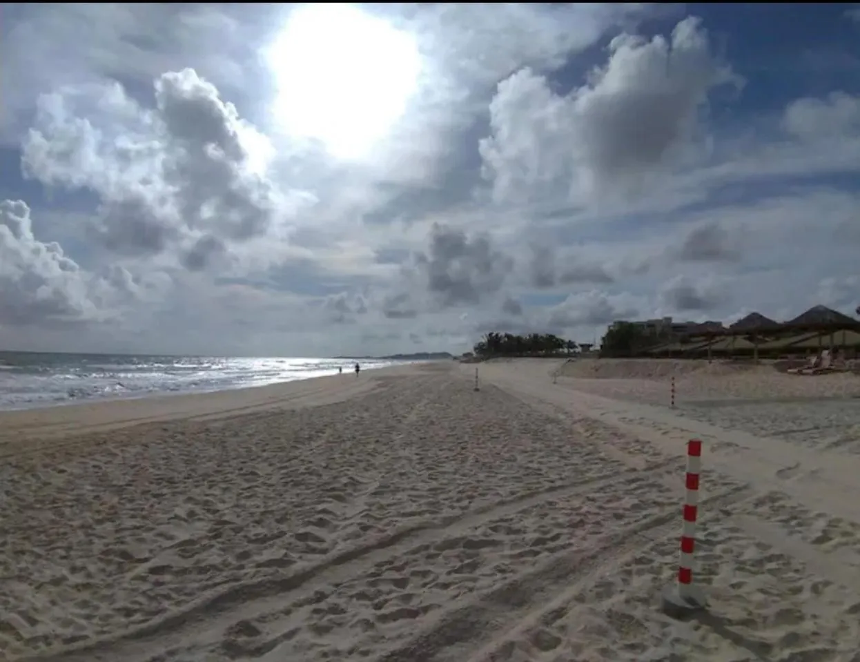 Dom Pedro Laguna Beach Resort & Golf