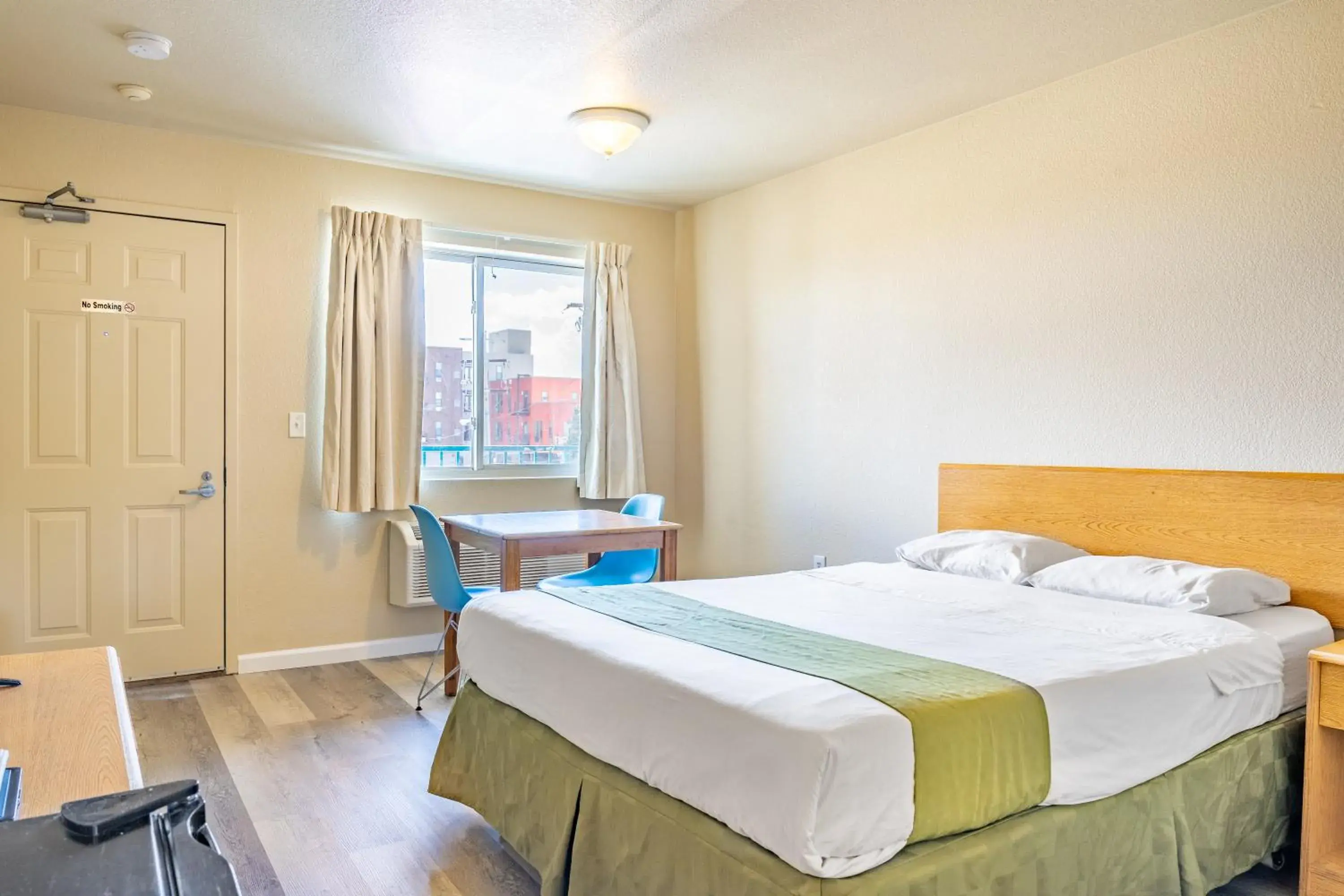 Standard Queen Room in City Inn Standard Queen Room in City Inn