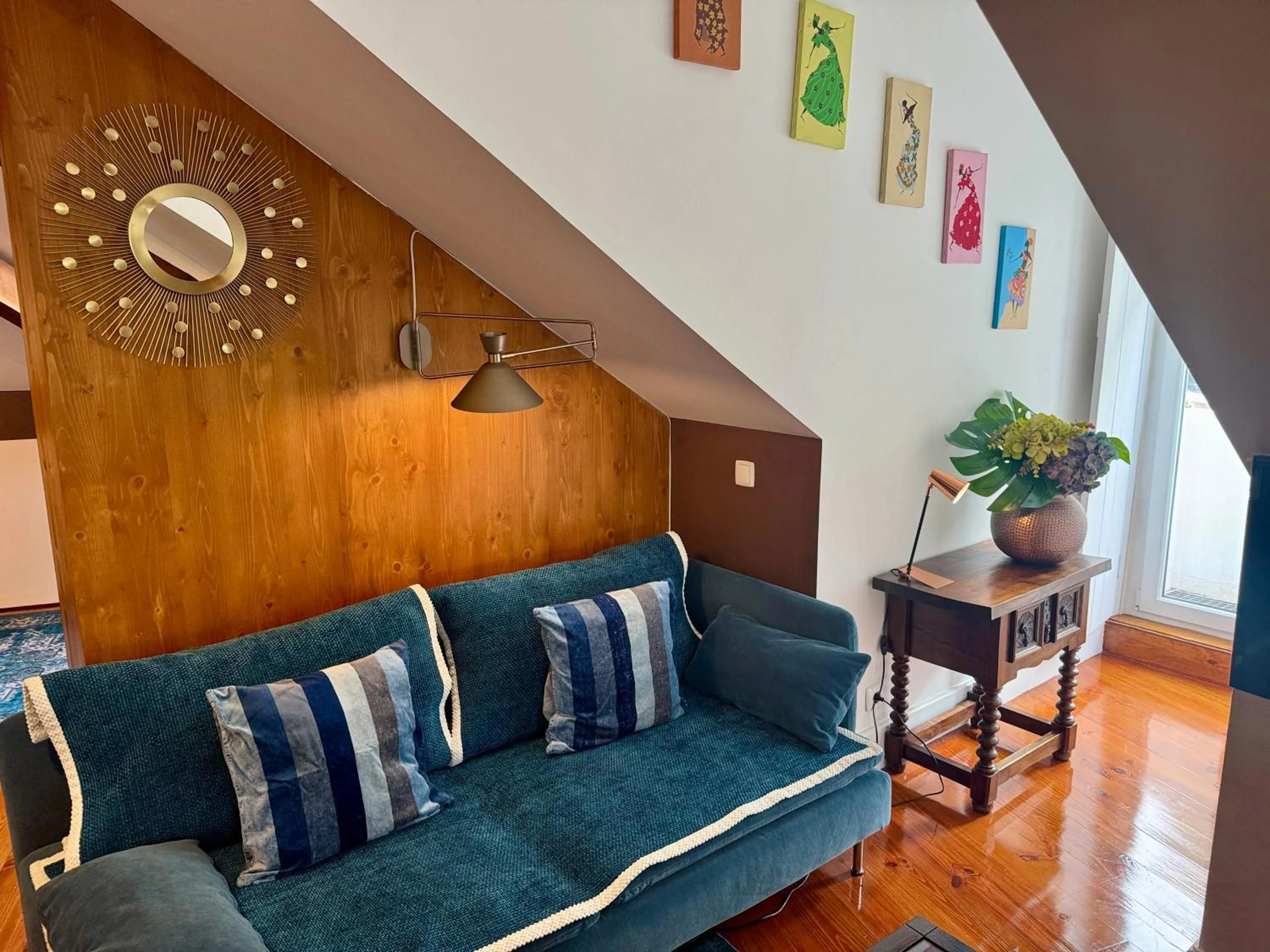 Decorative detail in Studios with Mezzanine Rua da Moeda