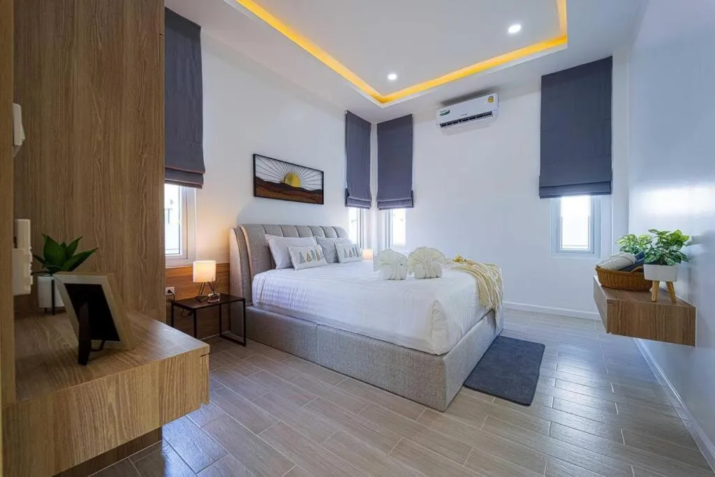 Bed in Private Modern 3 Bedroom Pool Villa! AV1