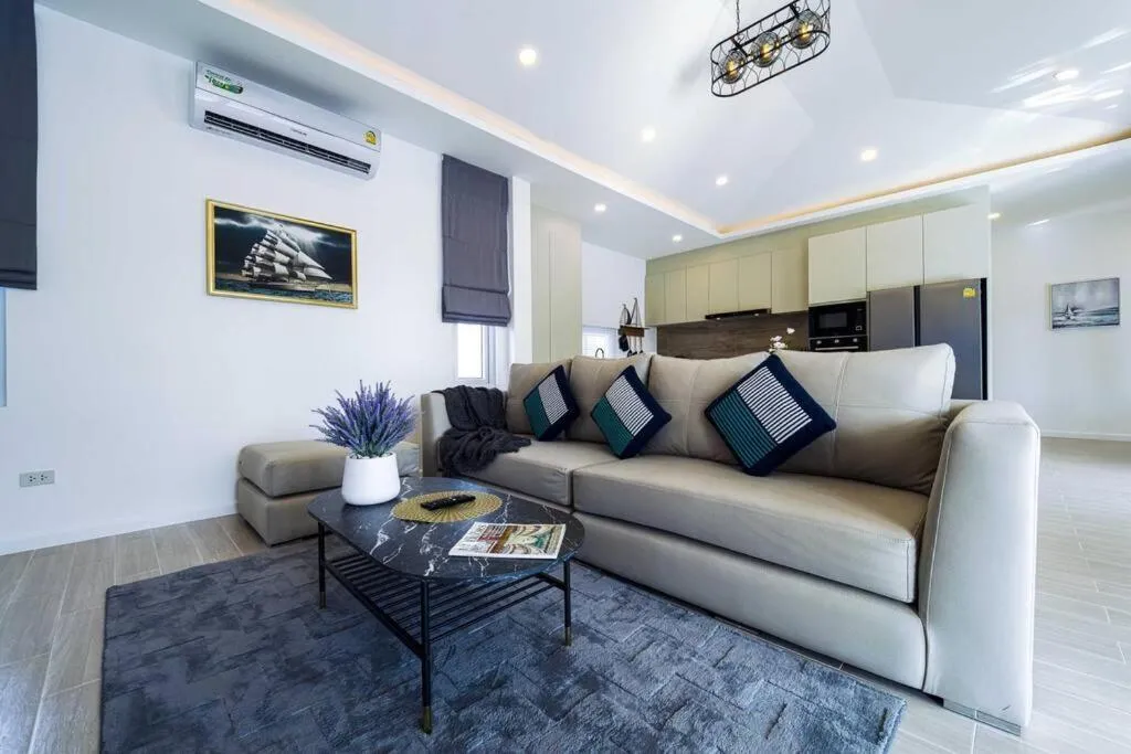 Private Modern 3 Bedroom Pool Villa! AV1