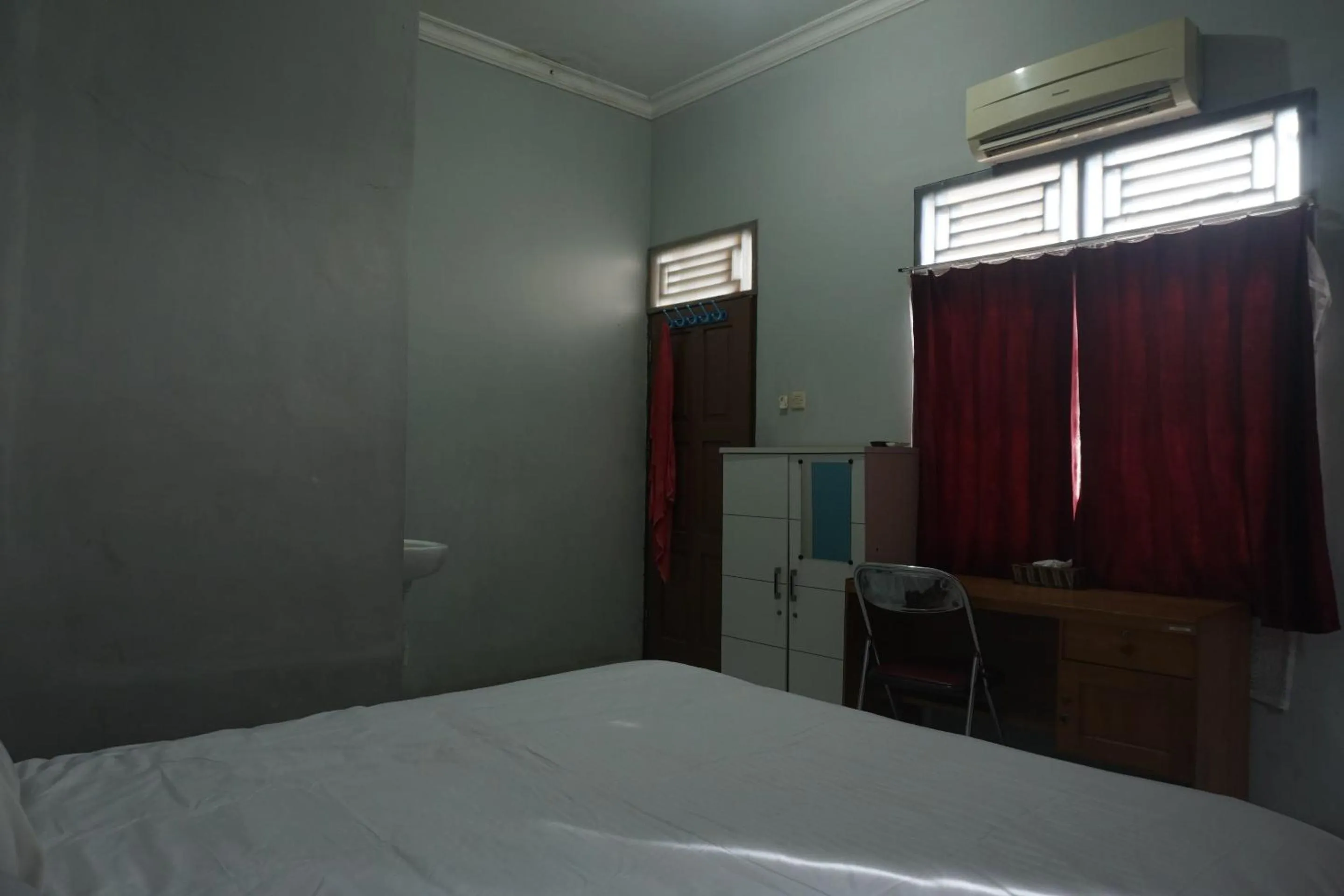 Bedroom, Bed in Hotel O Guest House Zidan 21