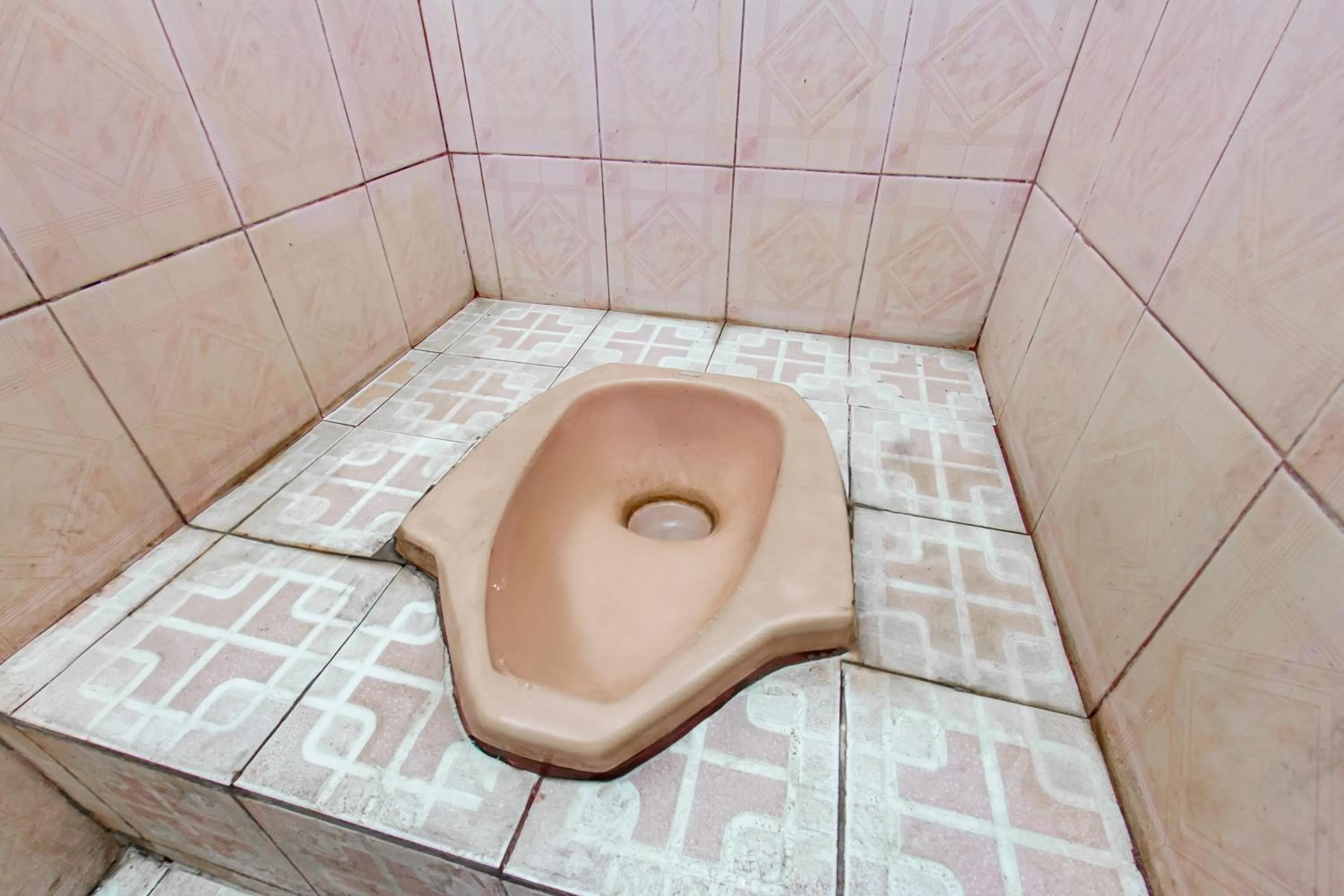 Bathroom in Hotel O De Lanang Homestay Near Masjid Janapria