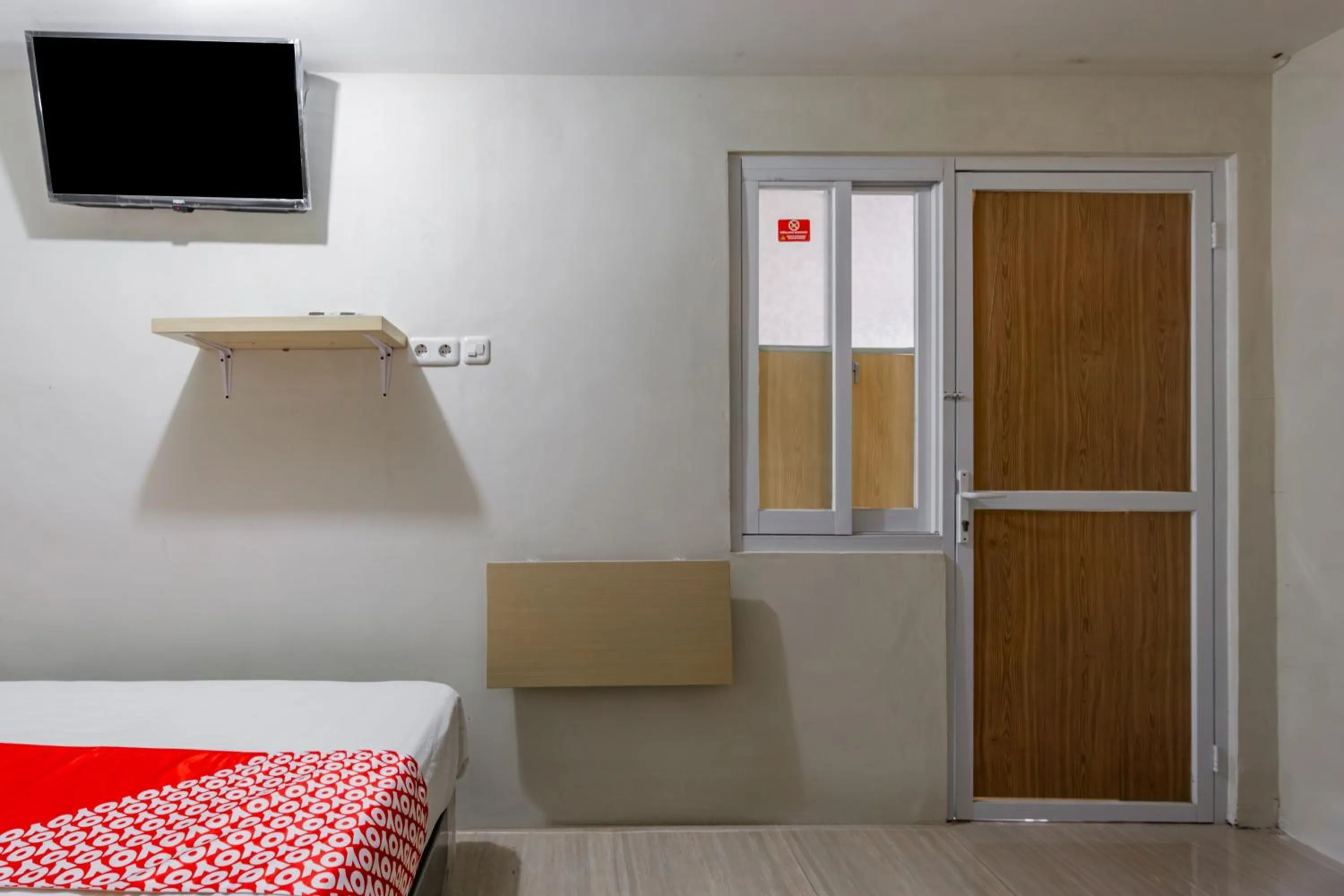 Bedroom in OYO 93526 Homely Syariah