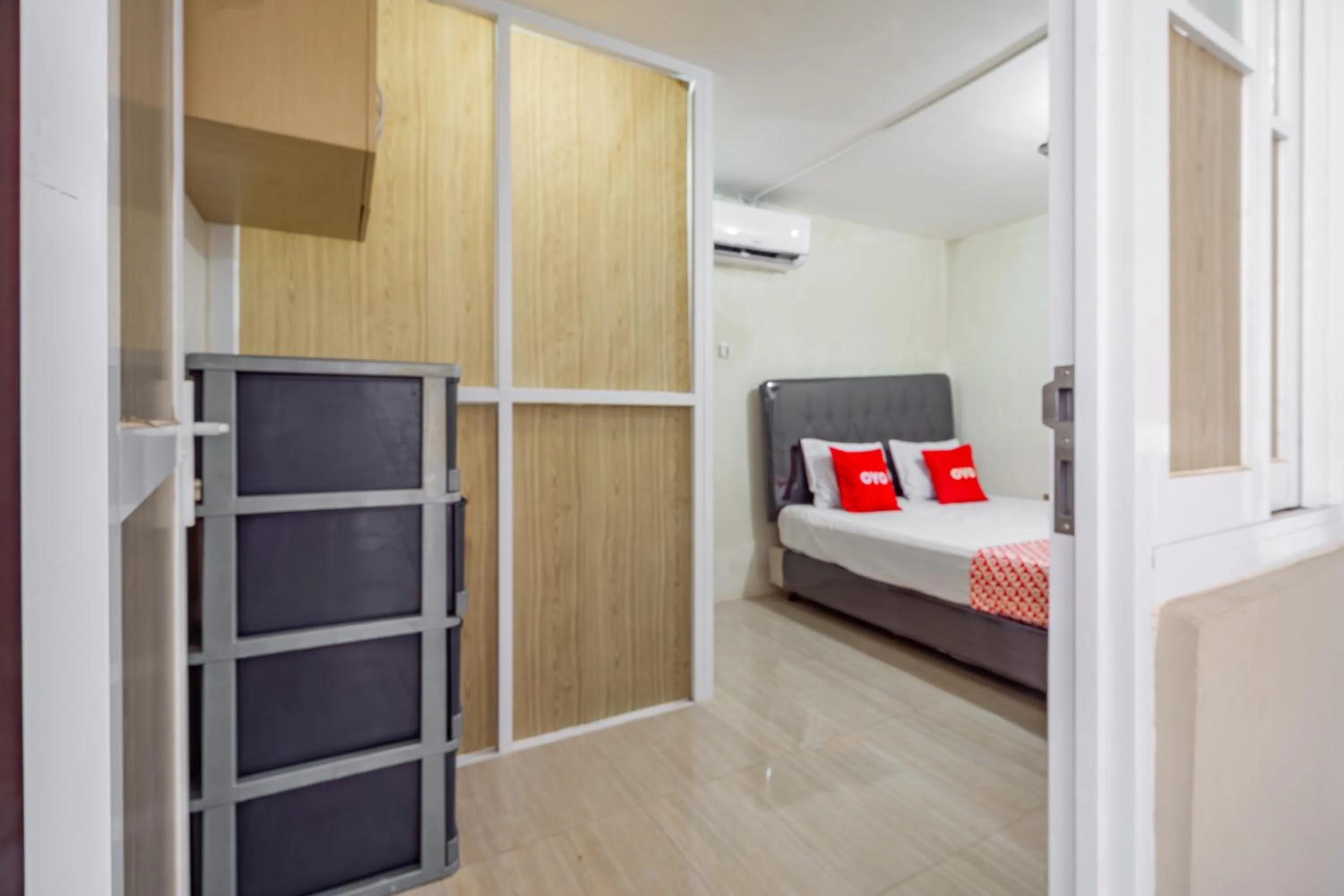 Bedroom in OYO 93526 Homely Syariah