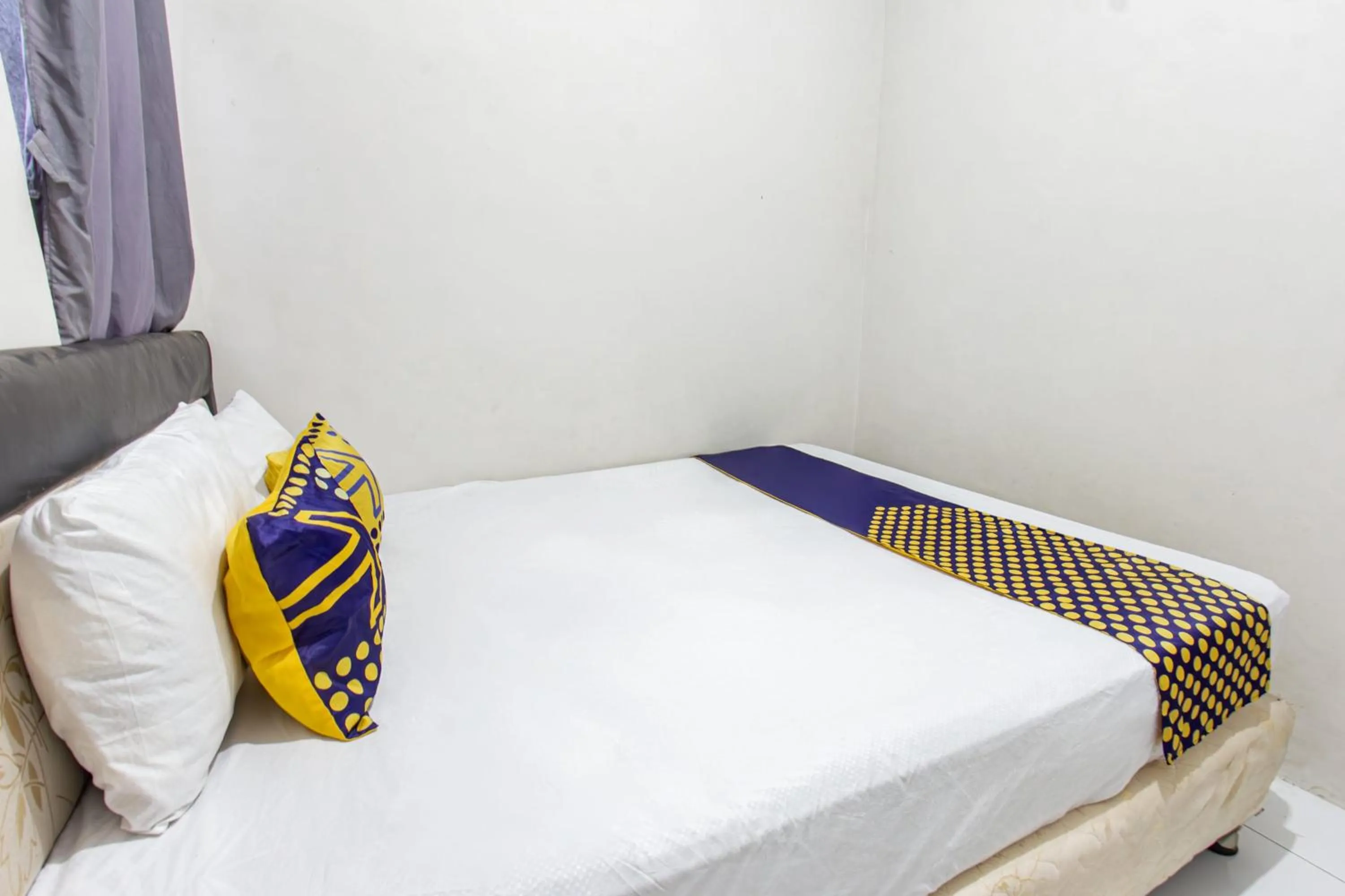 Bedroom, Bed in Hotel O Penginapan Melati Tanjung Near Kantor Pengamat Pengairan Tanjung