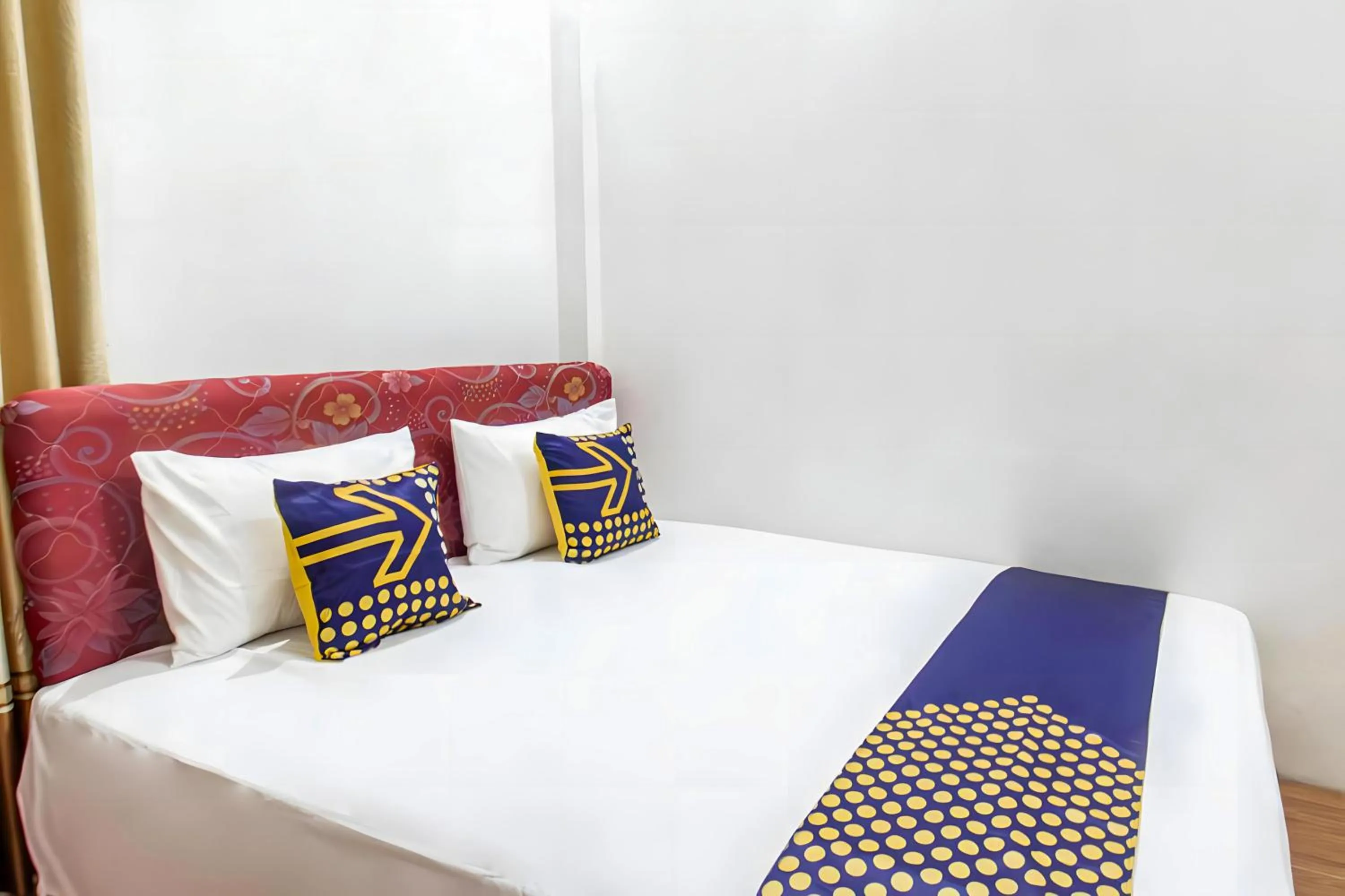 Bedroom, Bed in Hotel O Kebun Manis Homestay Near Lapangan Bola Volly Batu Kumbung