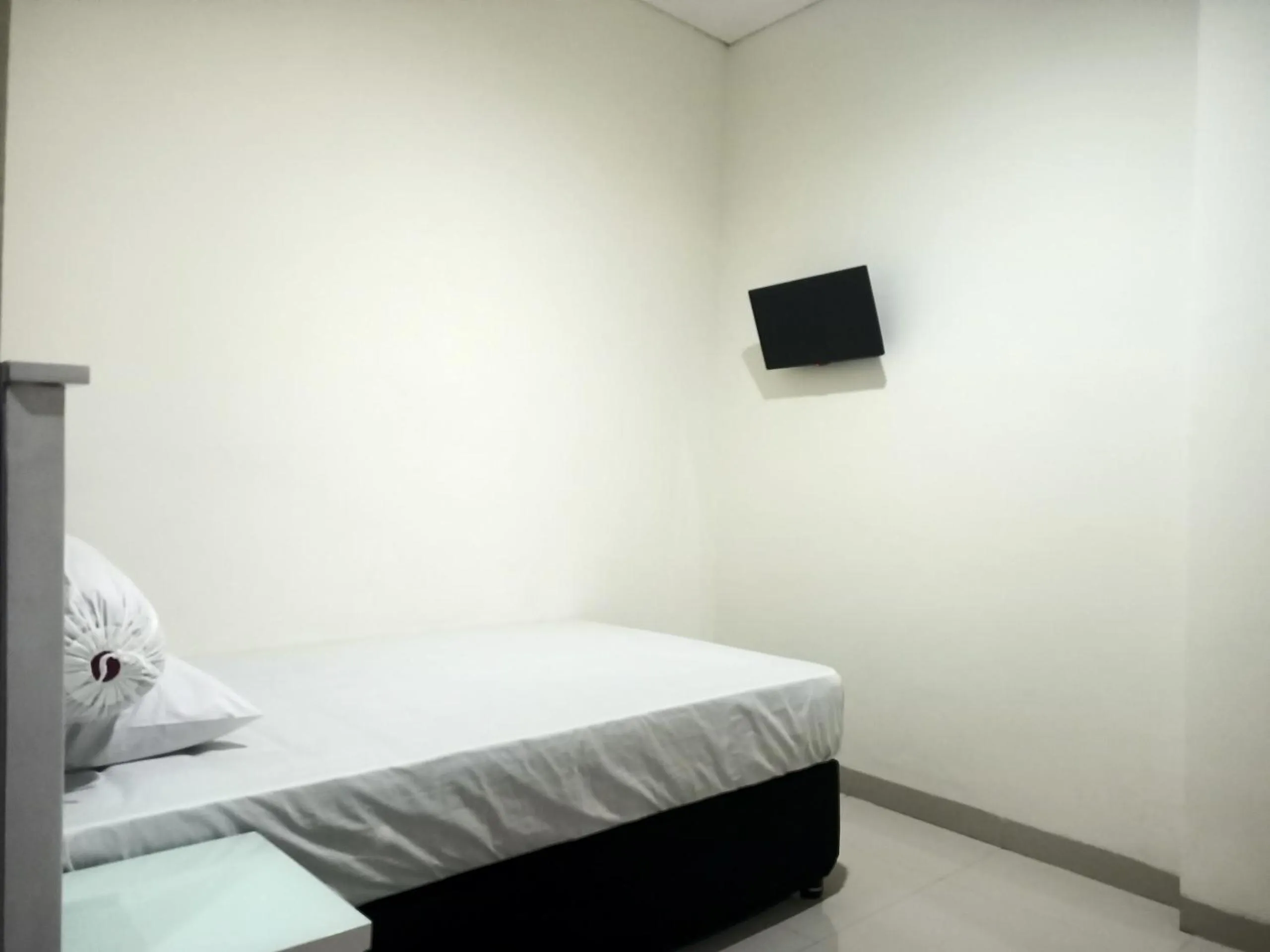 Bedroom, Bed in Hotel O Millow Kost Near Gedung Rektorat IAIN PAREPARE