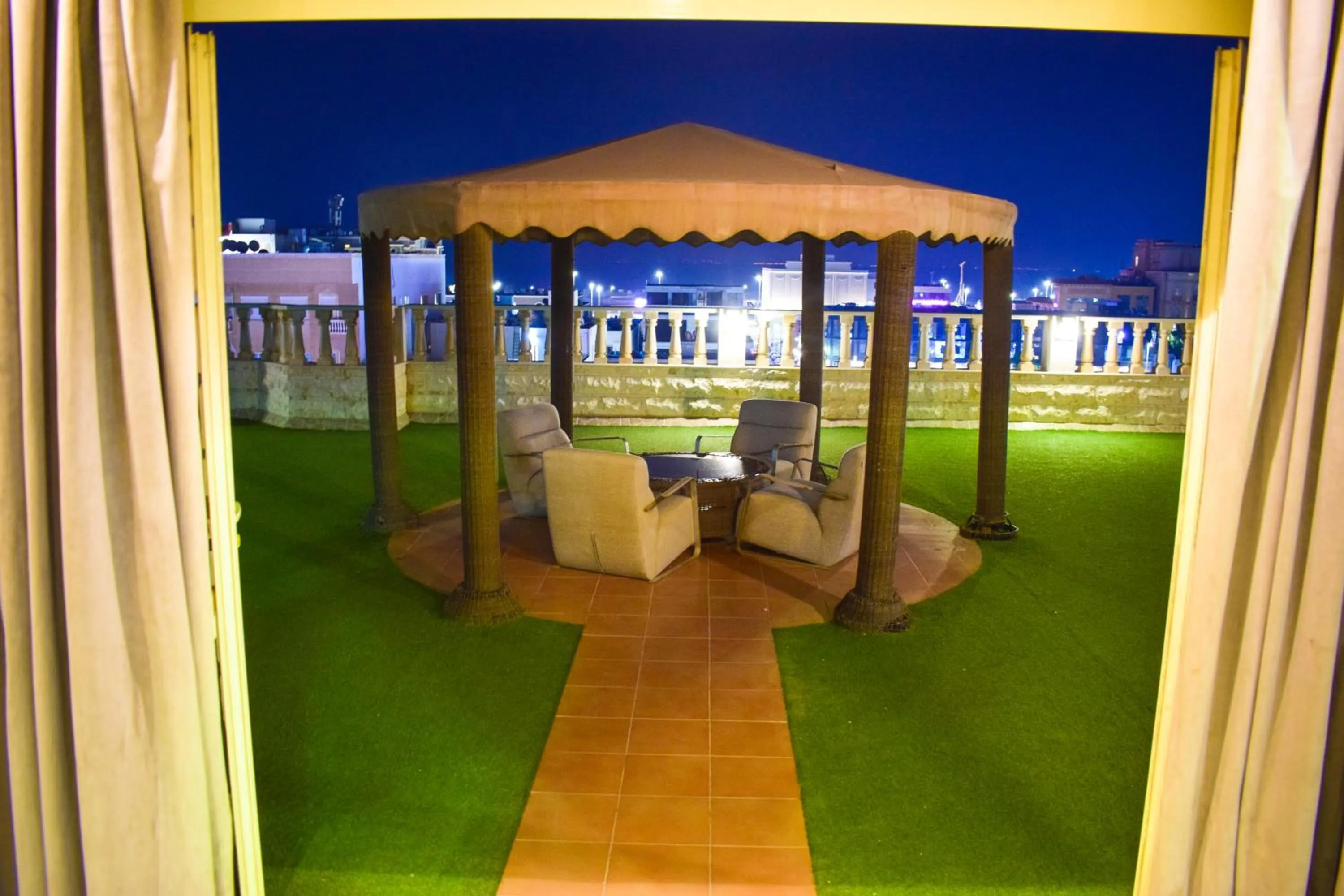 Arjan Qurtuba Served Apartments